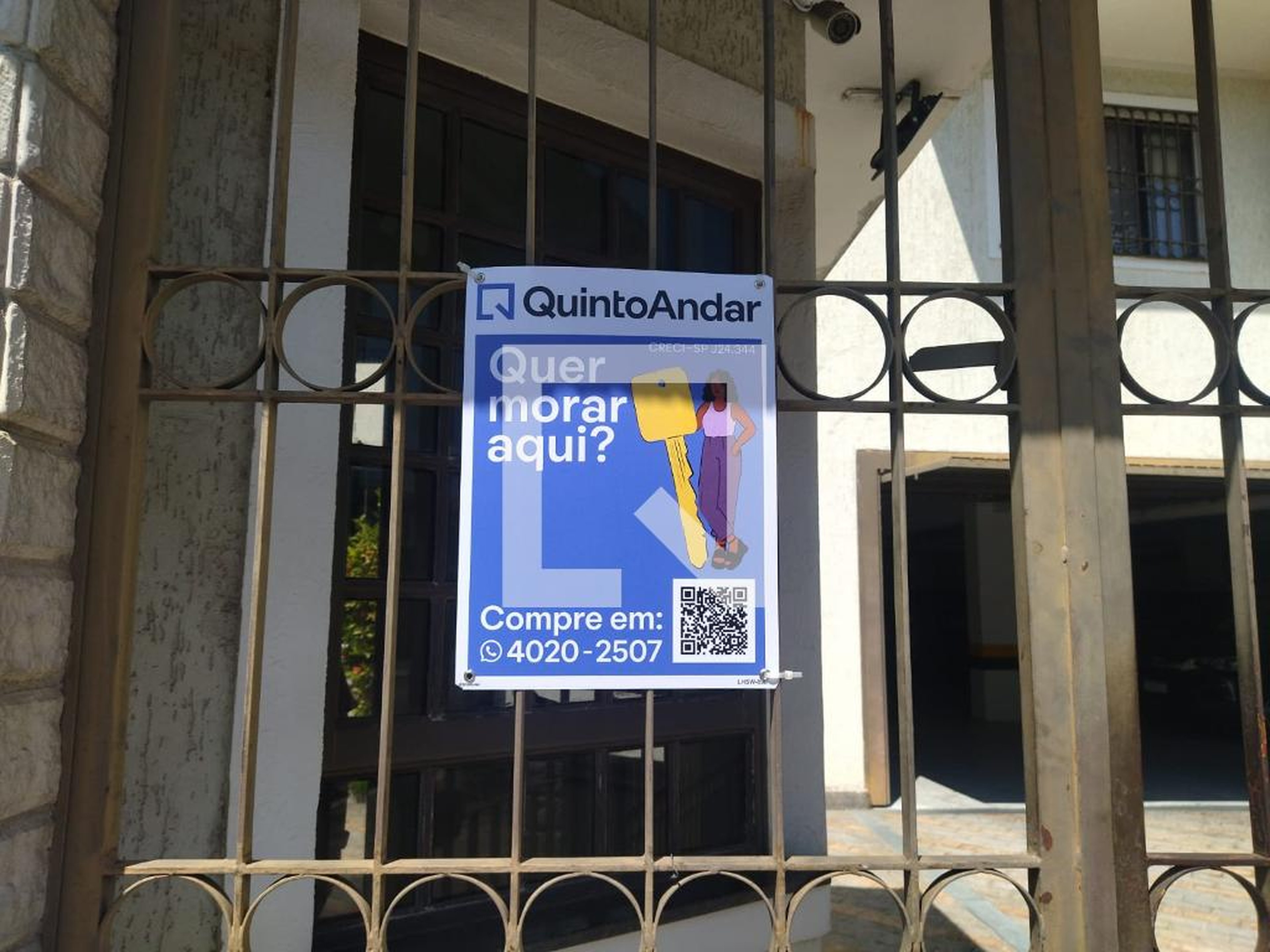 Fachada Condomínio em Rua Manuel Gaya, 759