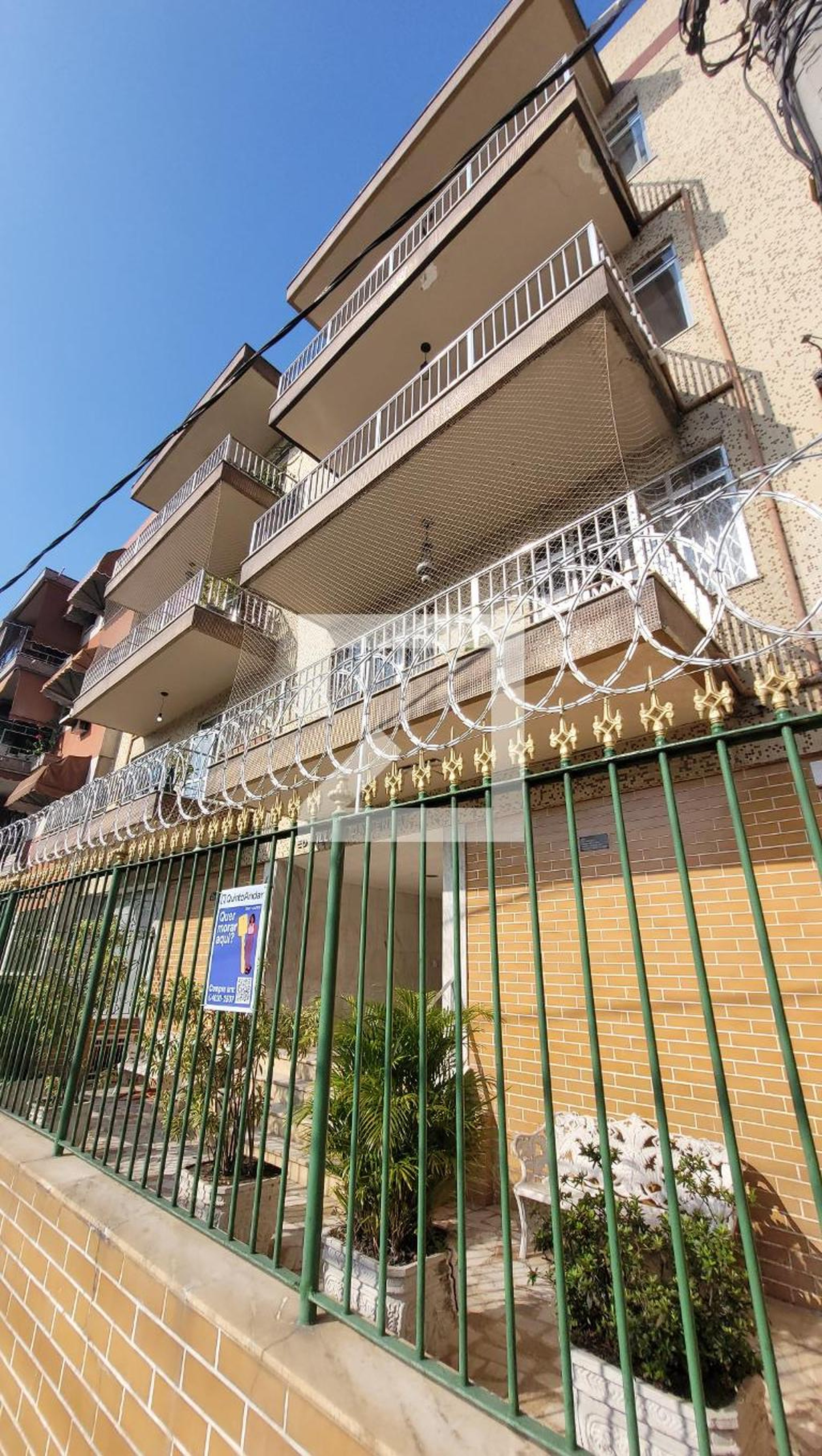 Fachada Edifício Village da Penha