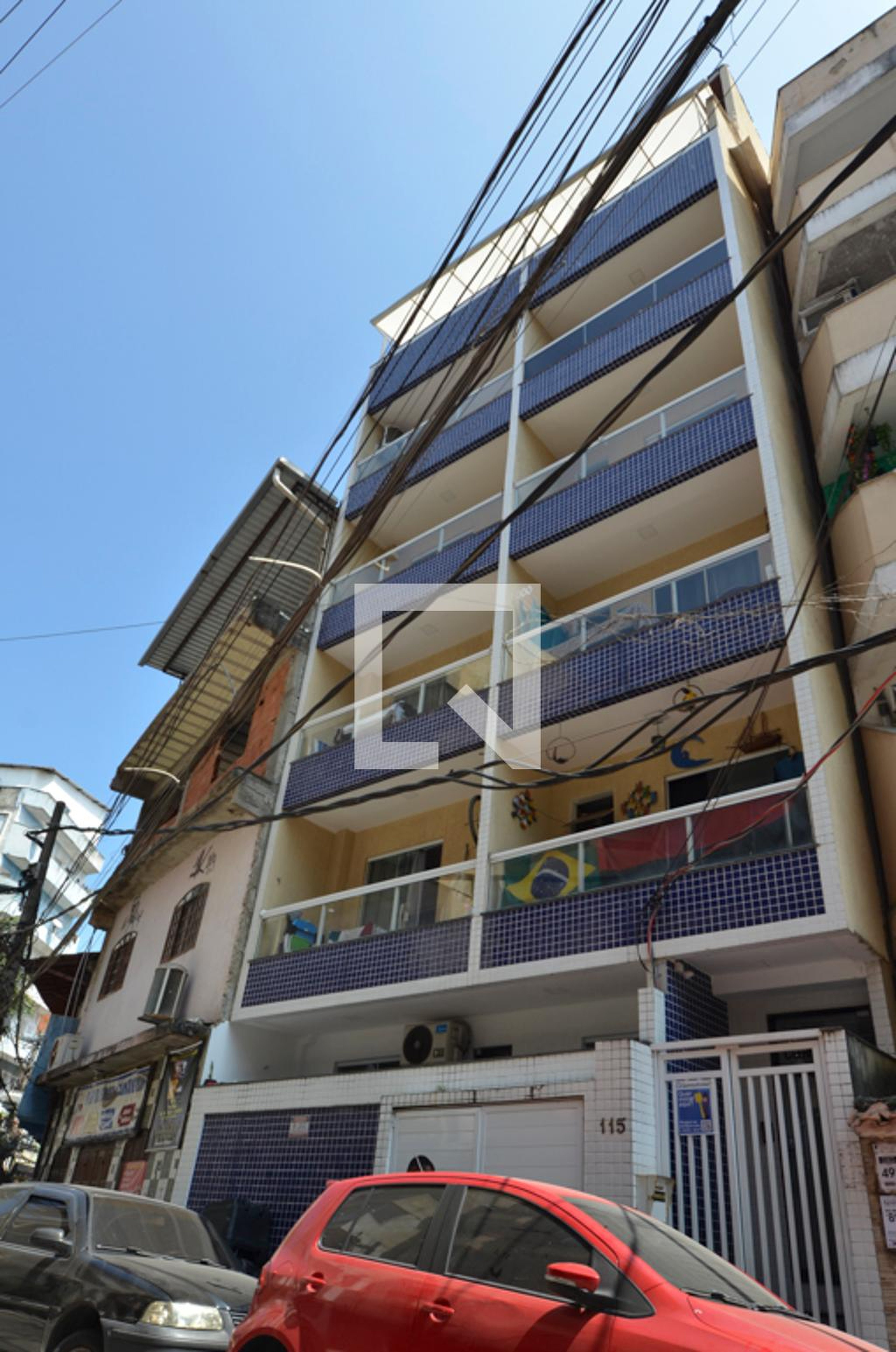 Fachada do Prédio Condomínio em Rua Sol, 10