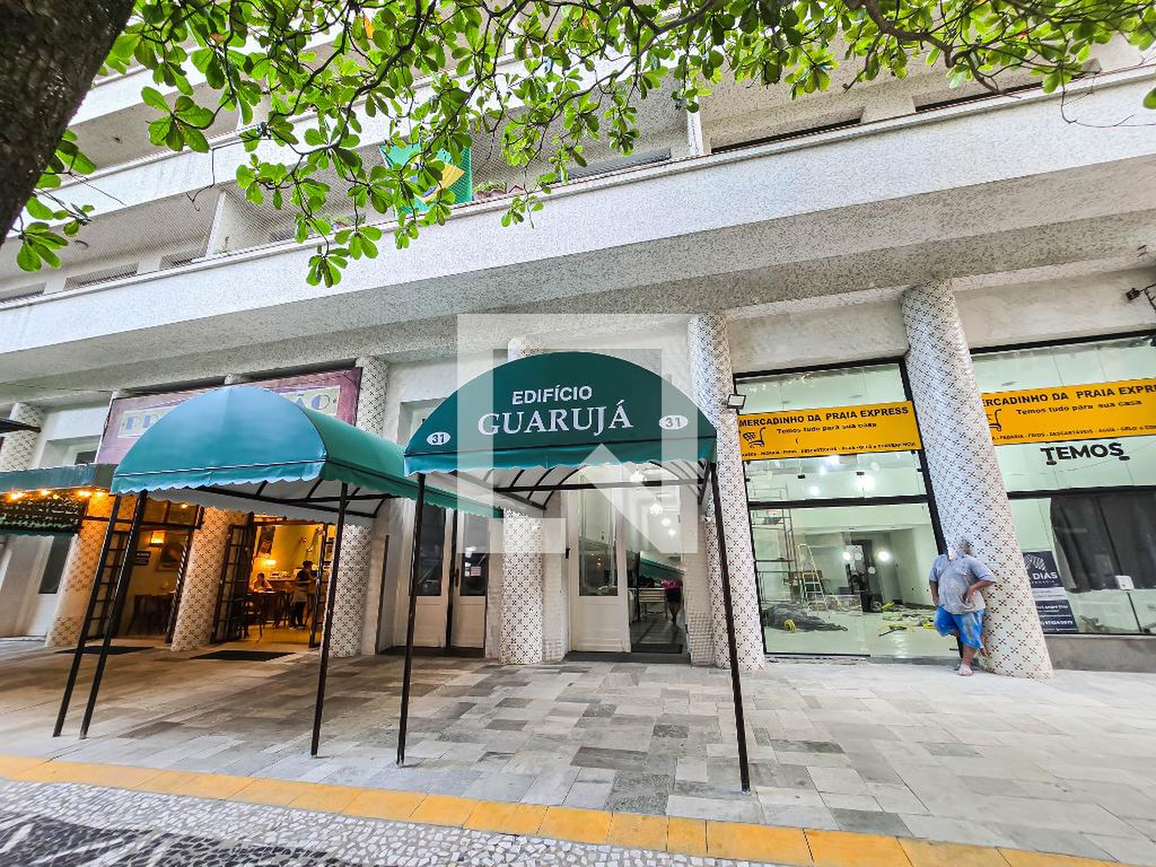 Fachada do Prédio Condomínio Guarujá