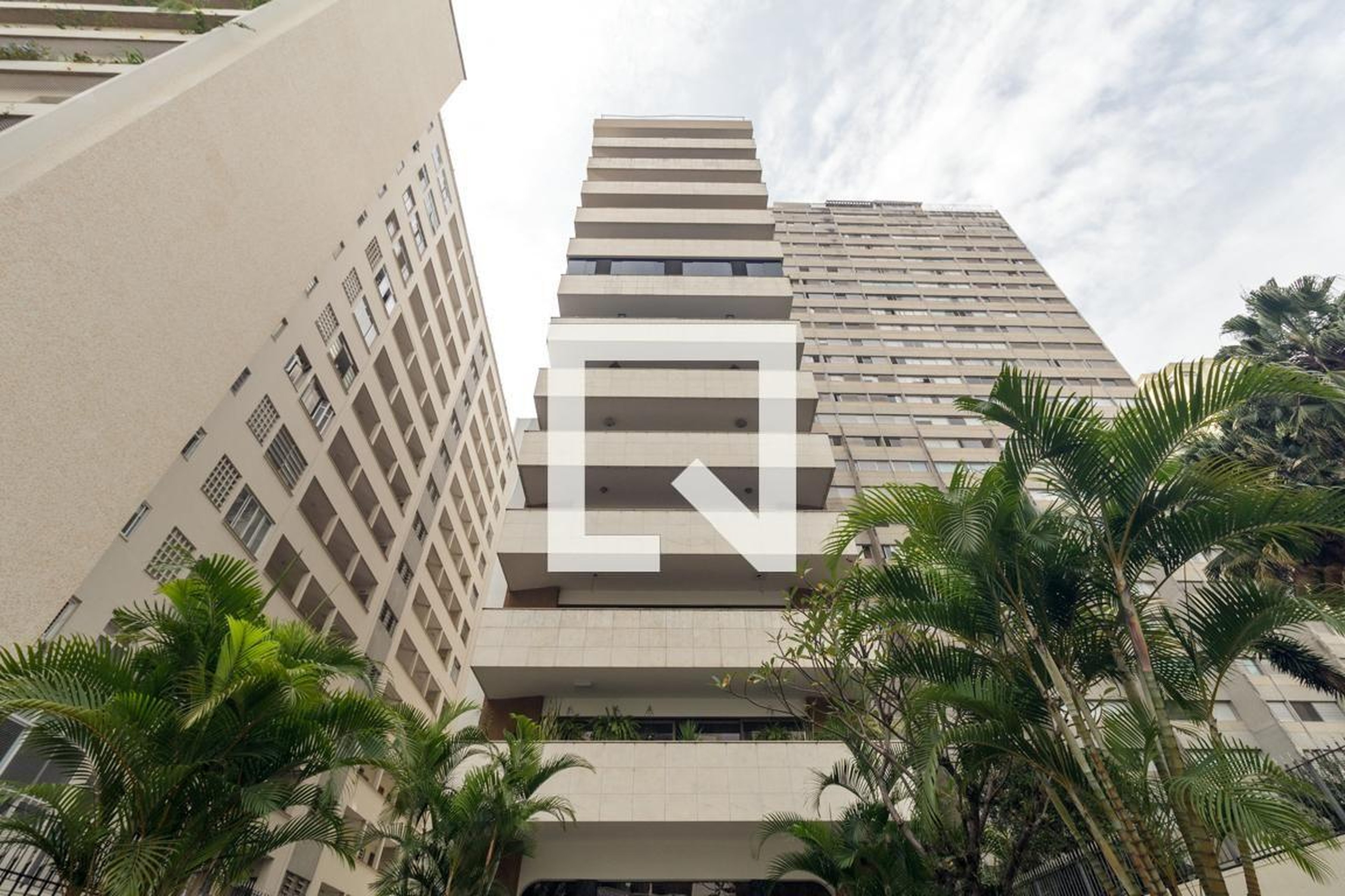 Fachada Condomínio em Alameda Nothmann, 887