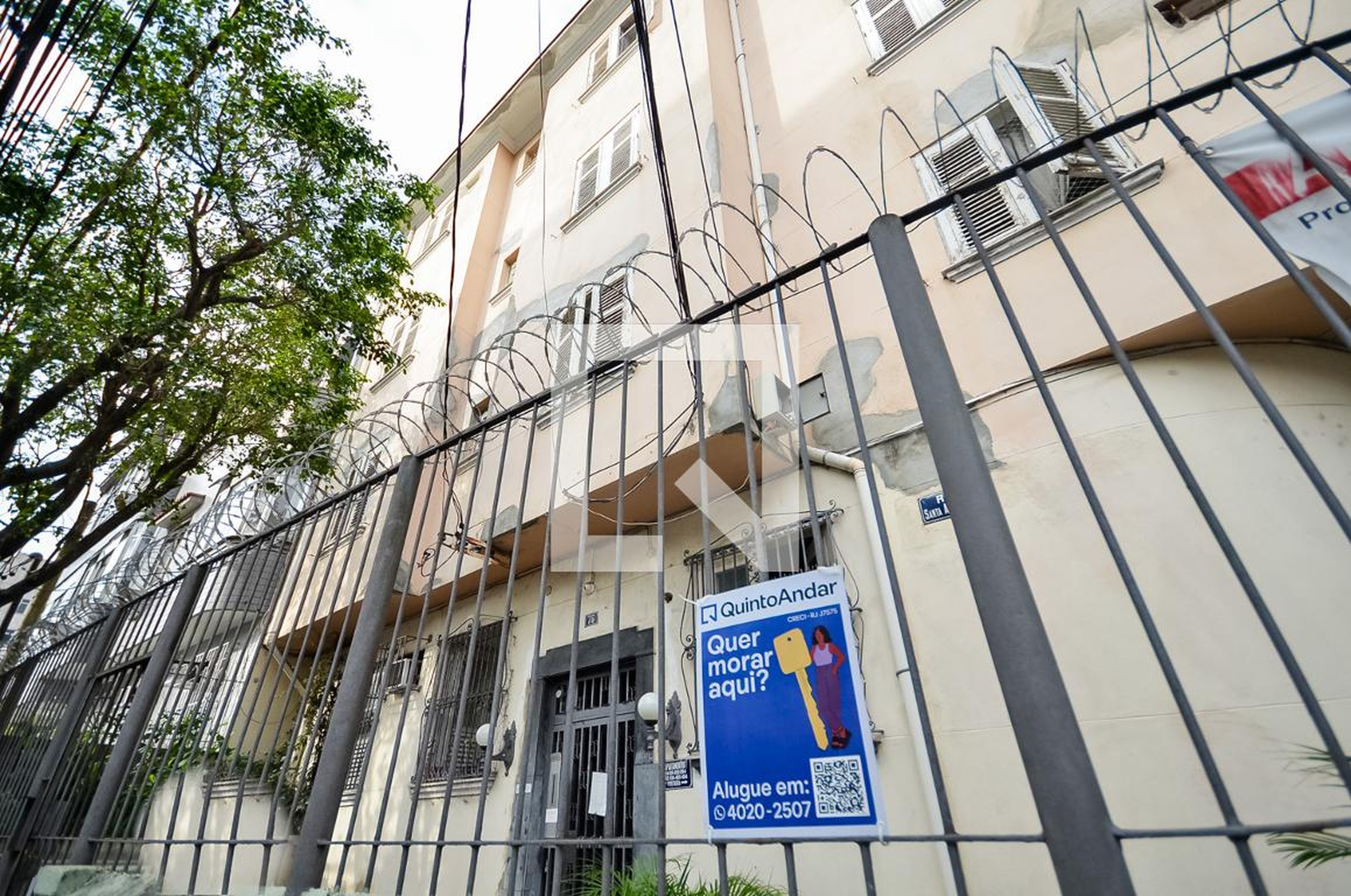 Fachada Condomínio em Rua Santa Alexandrina, 75