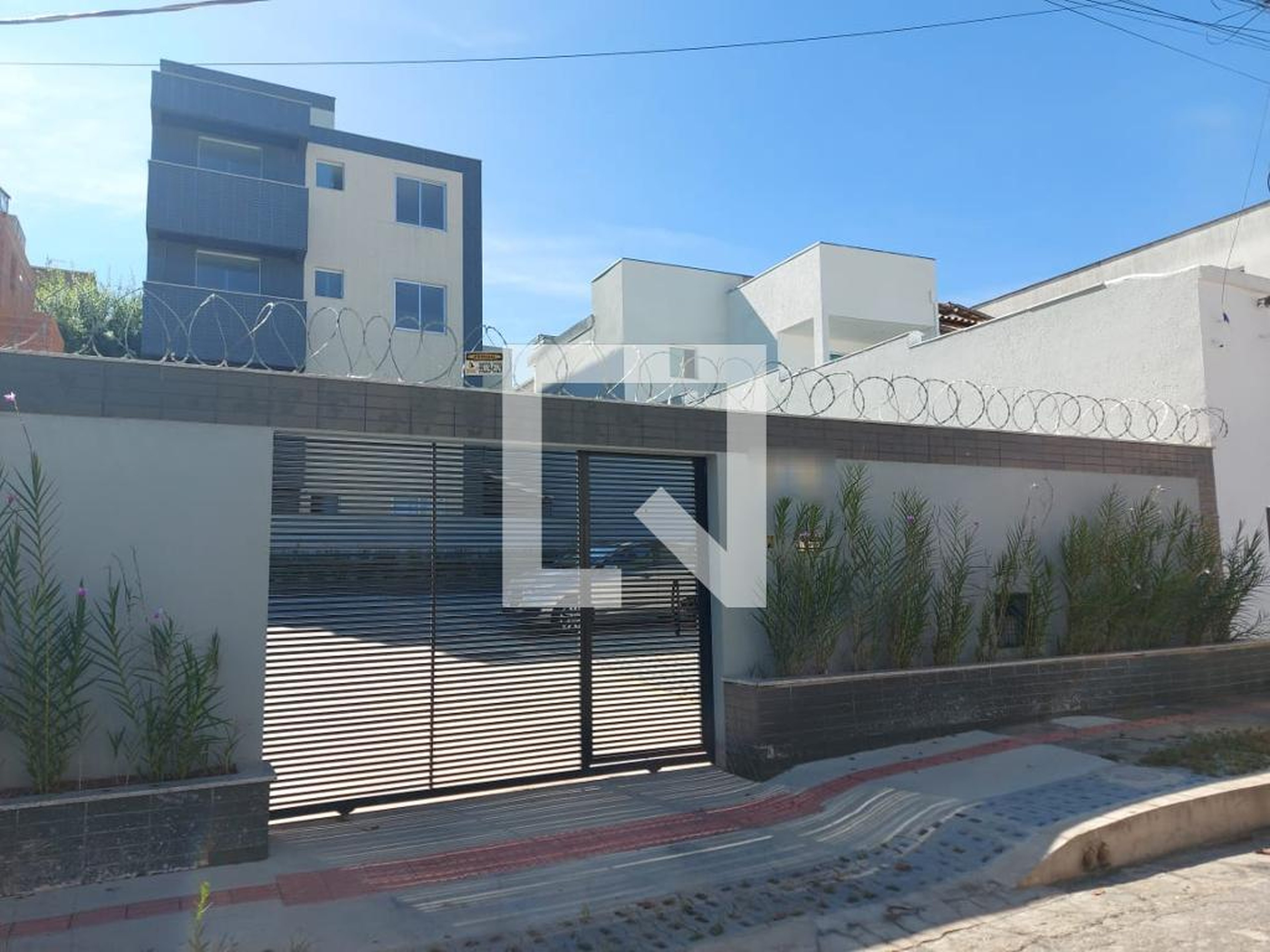 Fachada Condomínio em Rua Vereador Gonçalo Bráz de Matos, 499