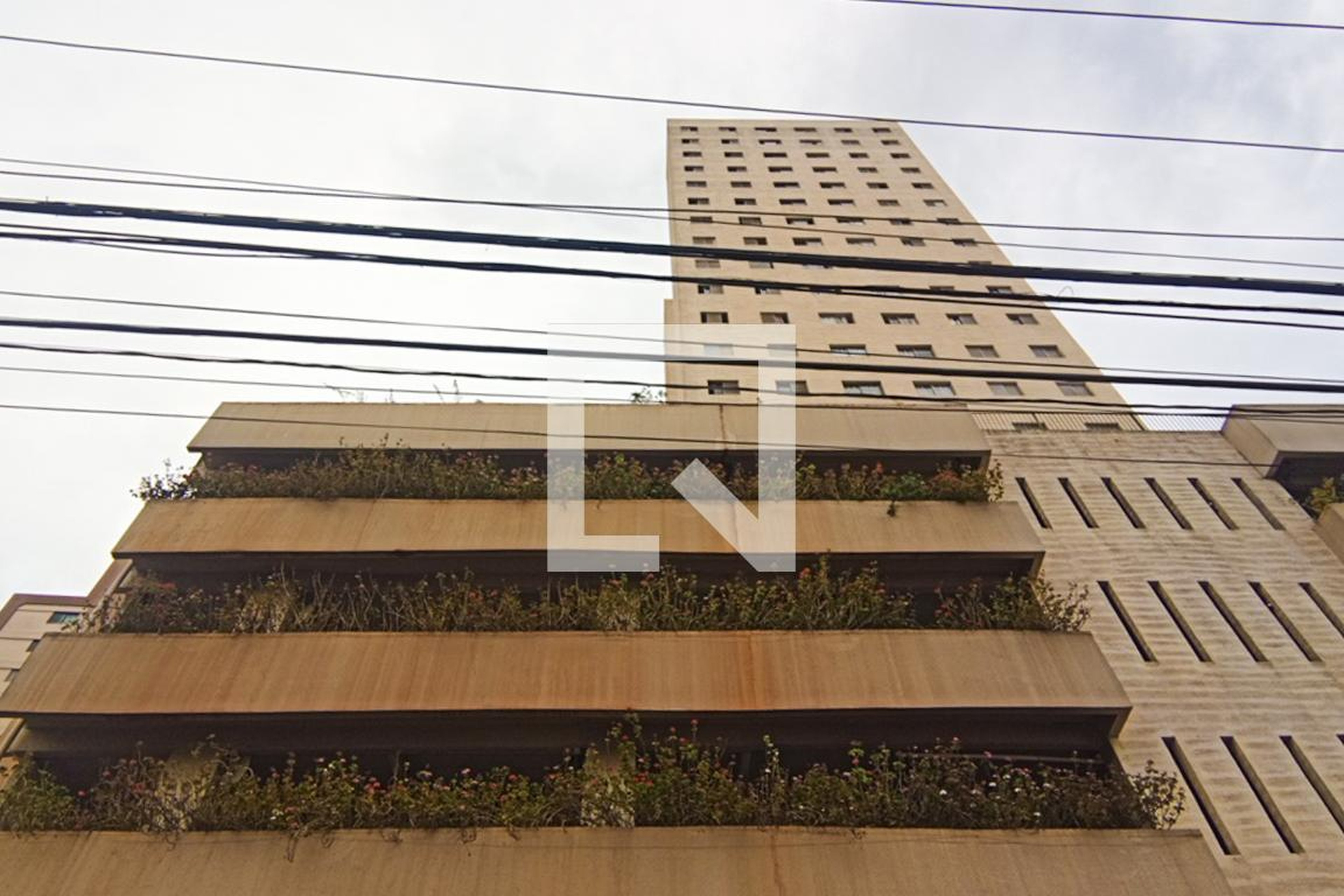Fachada Condomínio em Rua Coronel Bento Bicudo, 1162