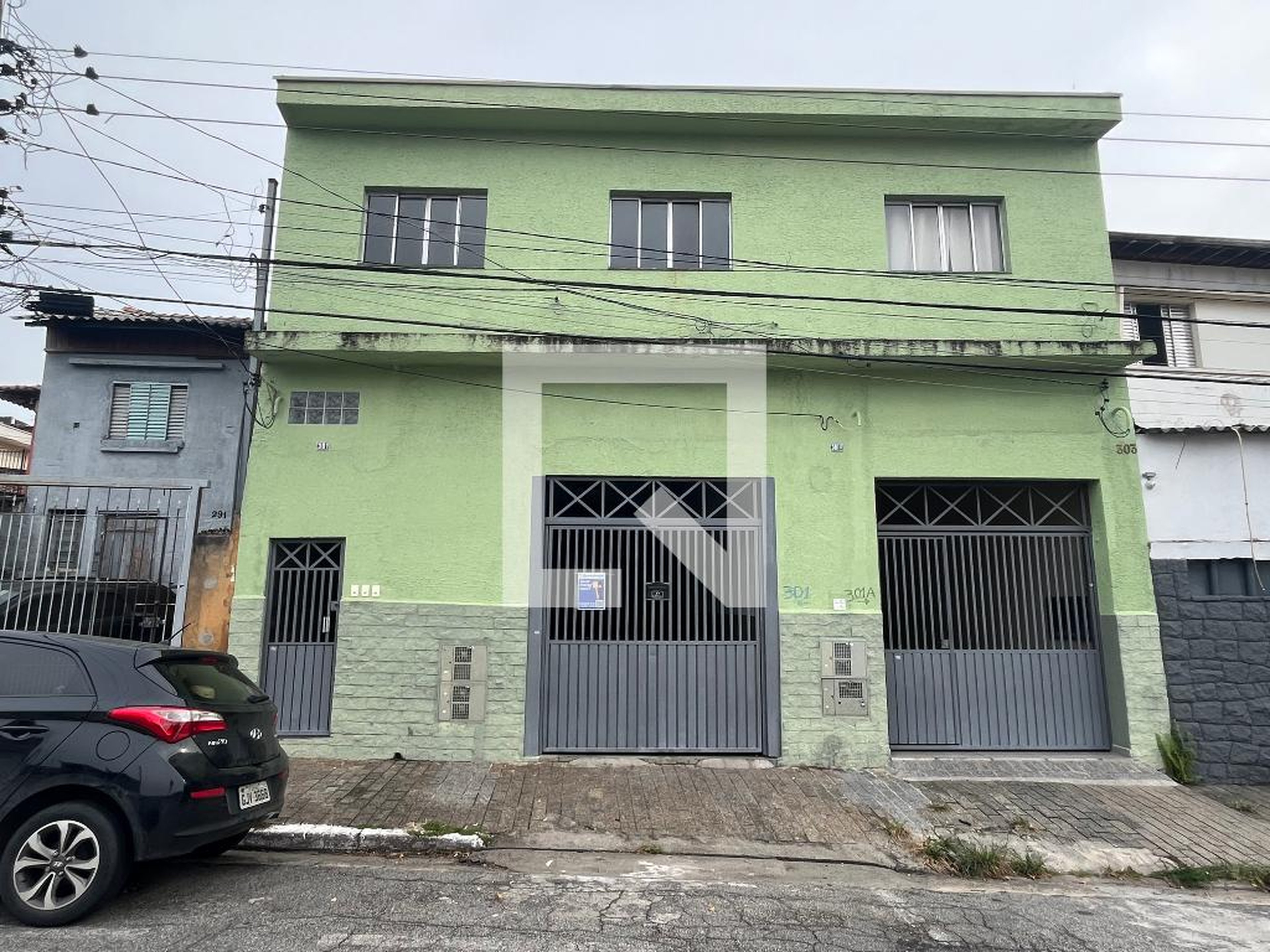 Fachada Condomínio em Rua General Bagnuolo, 301