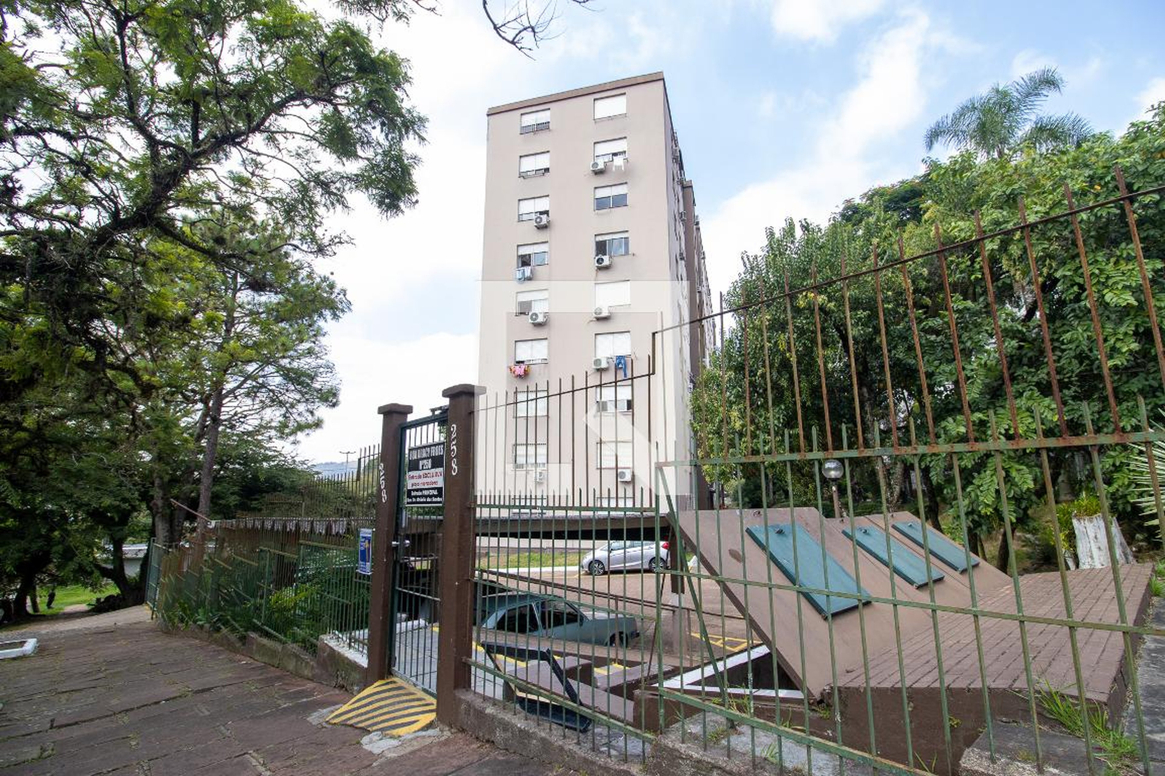 Fachada Condomínio Jardim dos Coqueiros