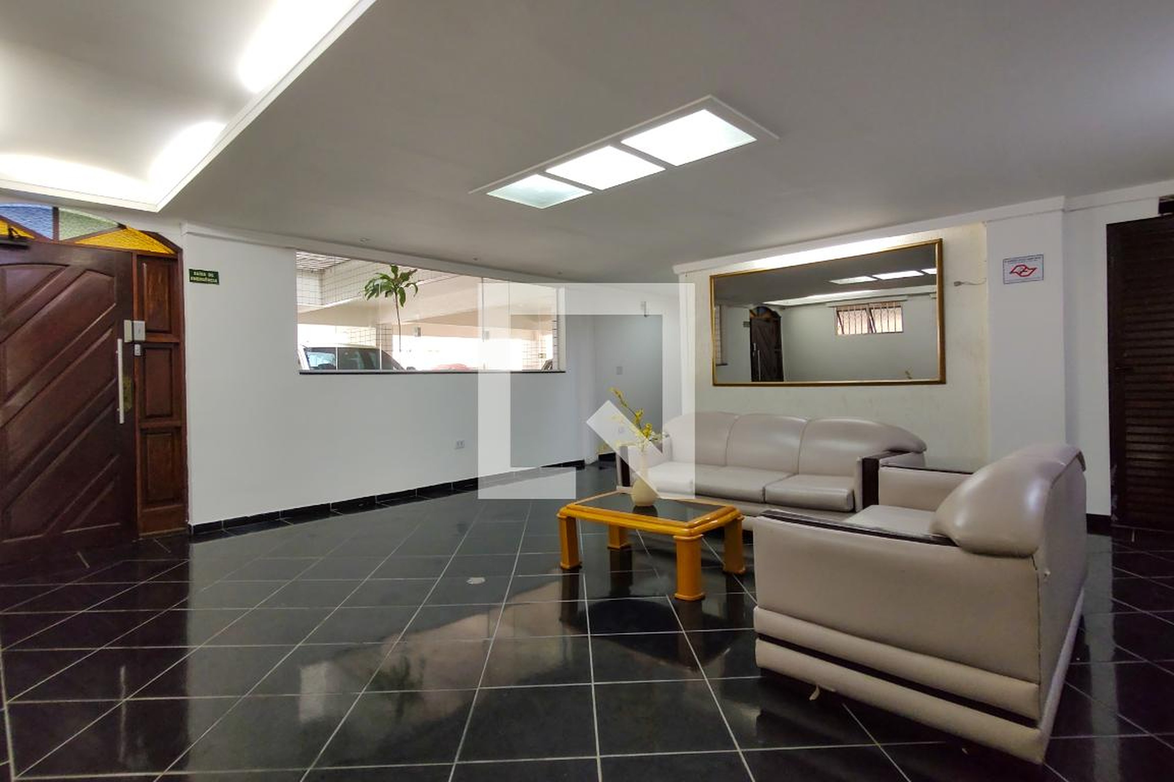 Hall de entrada - Linhares