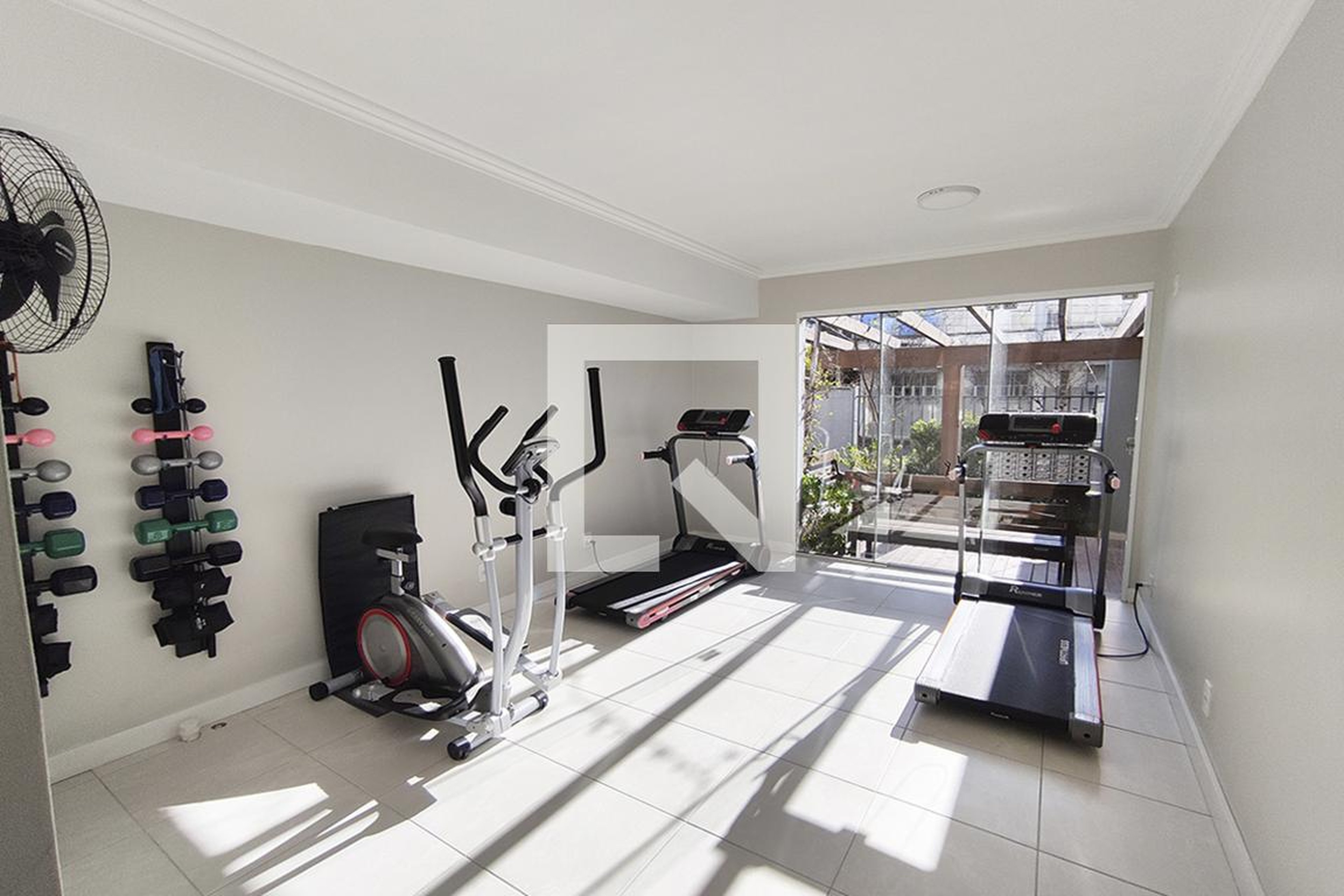 Academia - Montclair