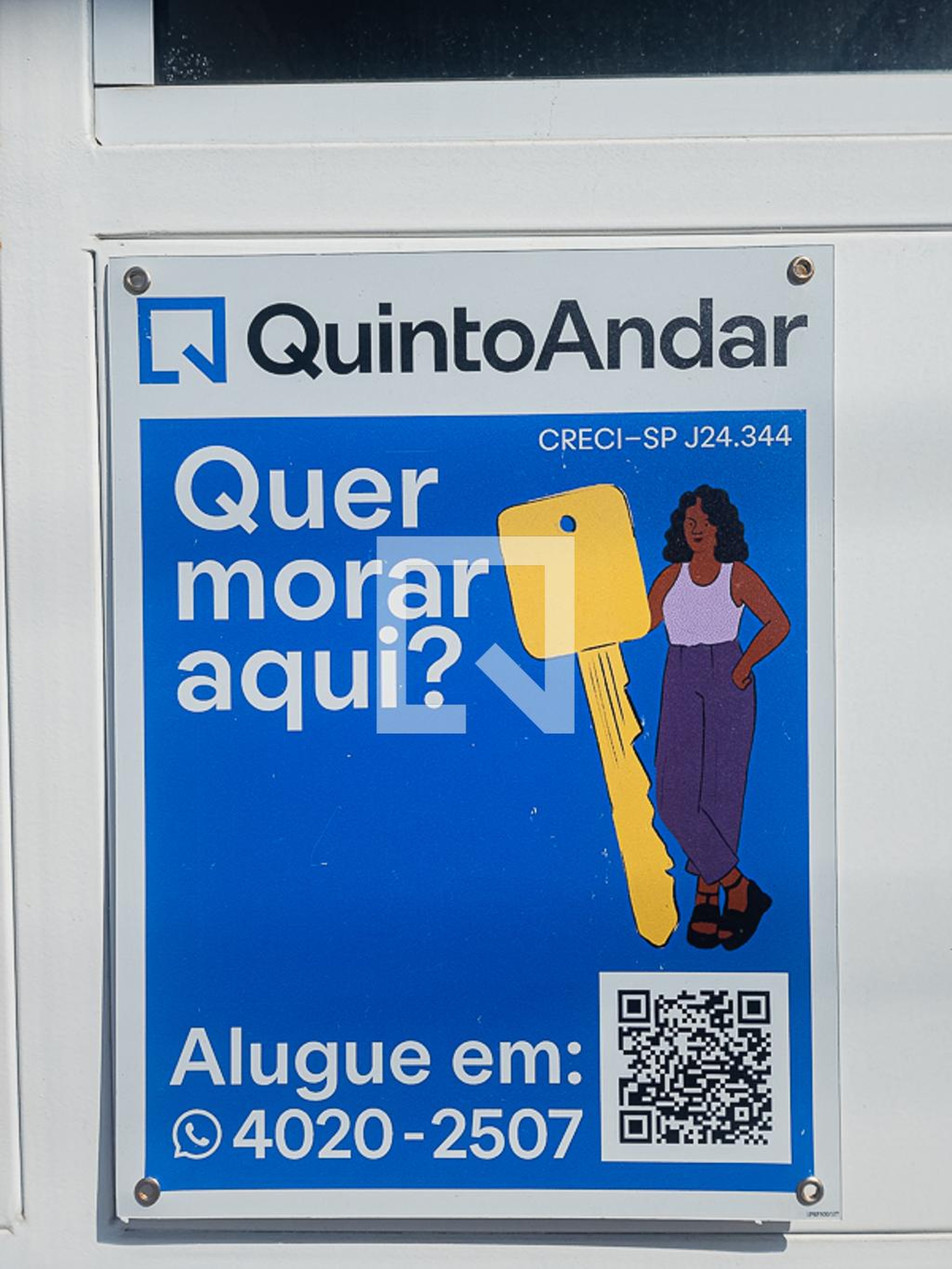 Fachada Condomínio em Rua Jeruaba, 37