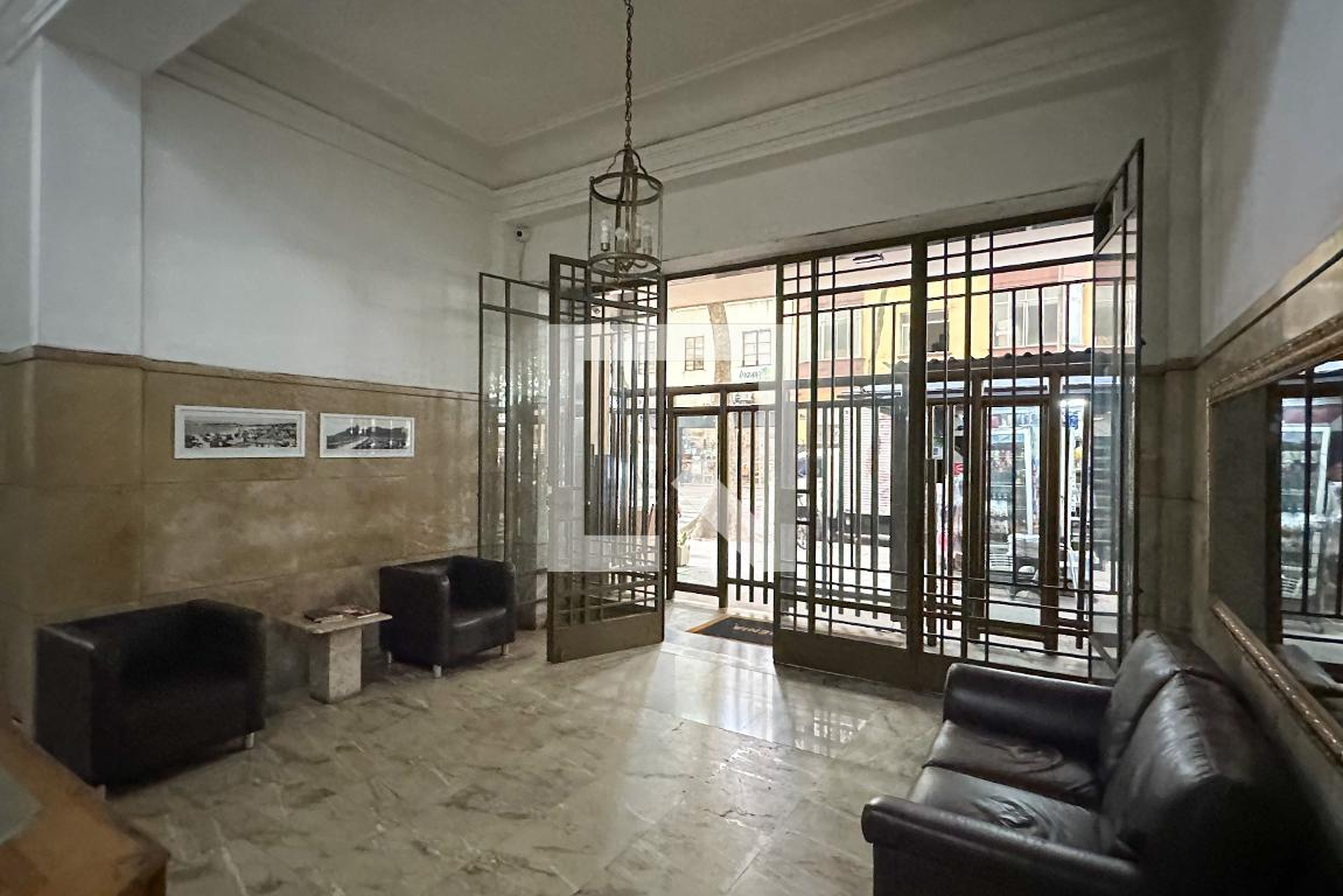 Entrada - Edificio Santa Eugenia