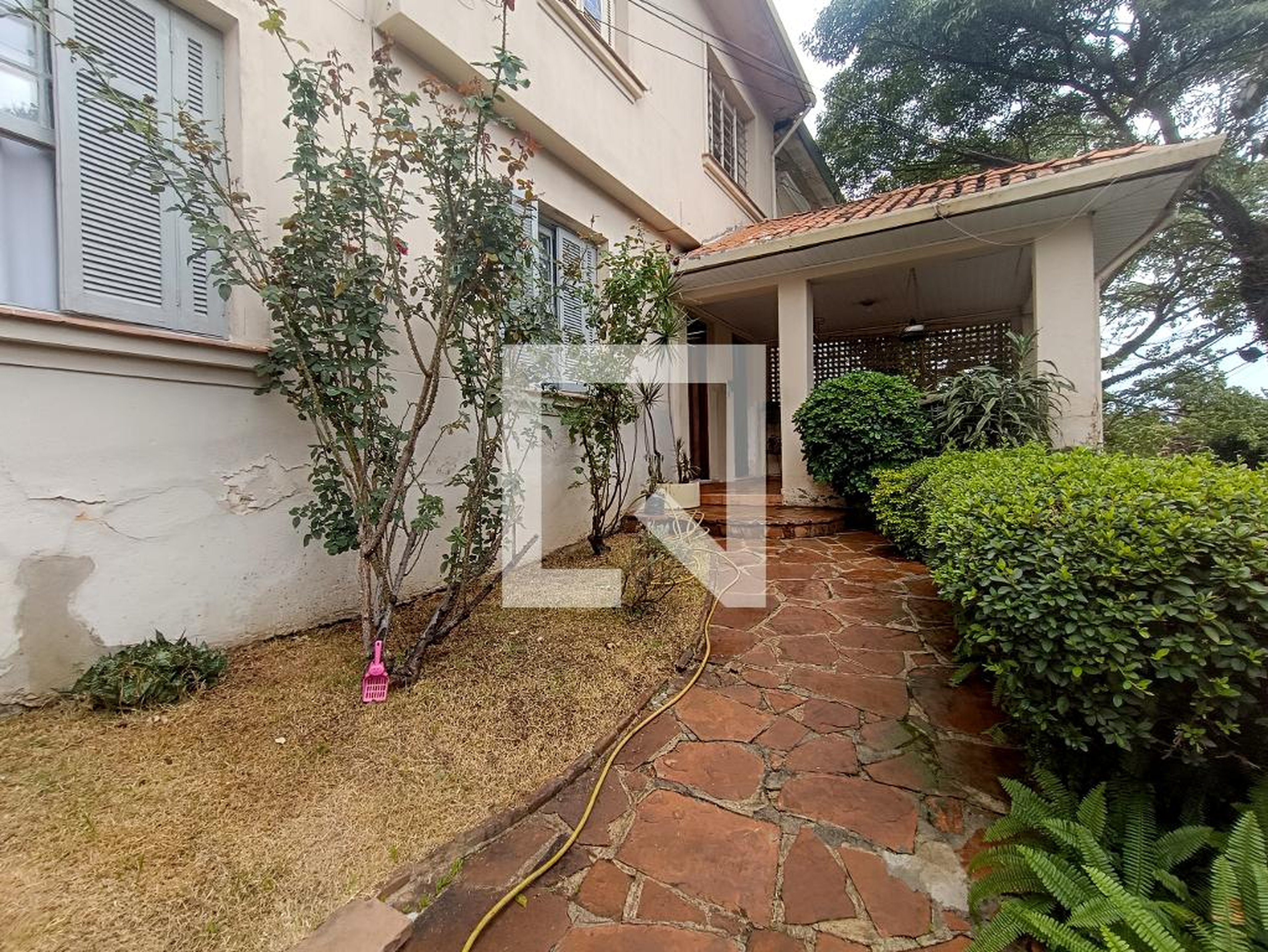 Fachada Condomínio em Rua Marcílio Dias, 97