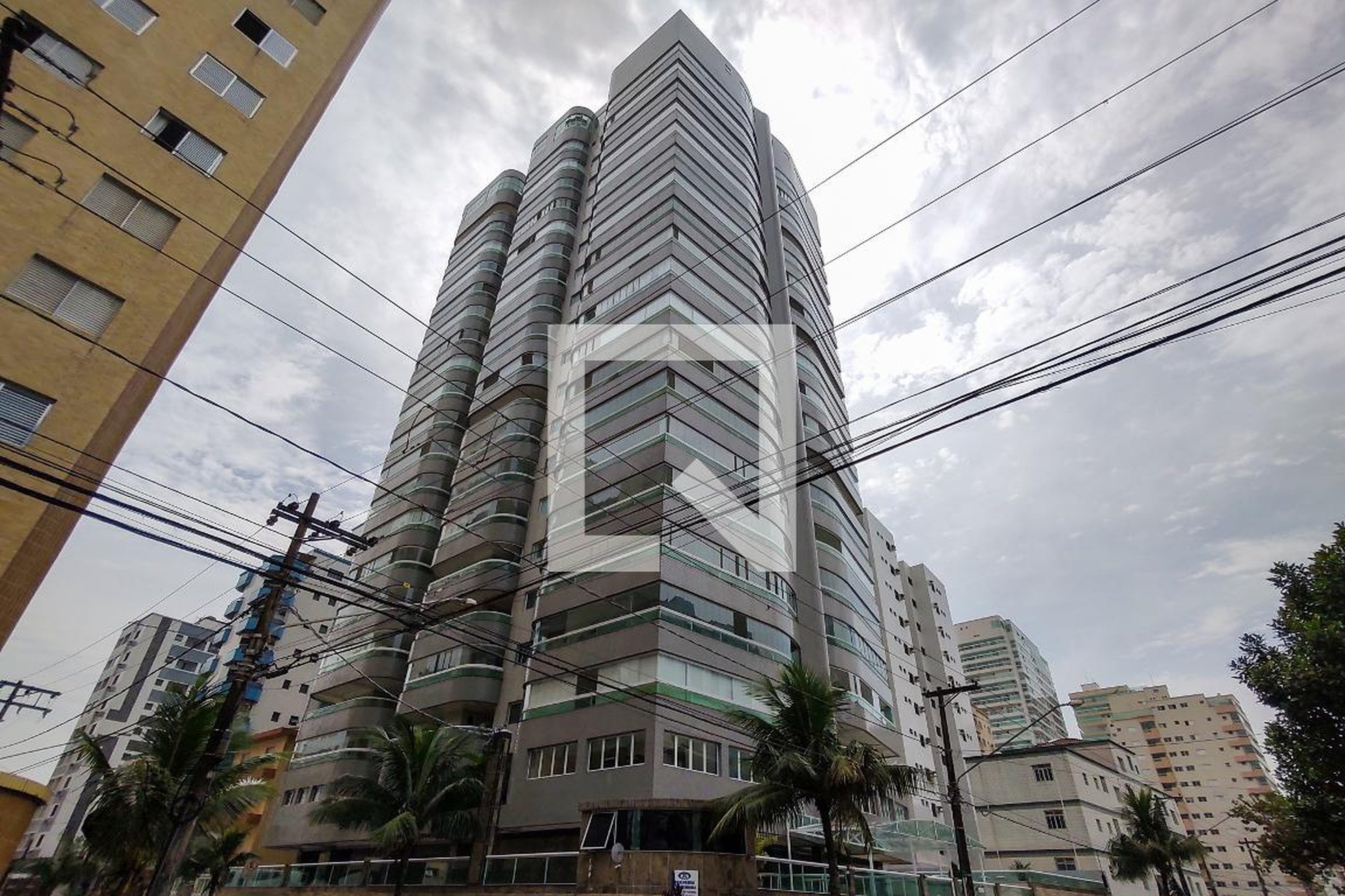 Fachada do Prédio Condomínio Cesar Augusto