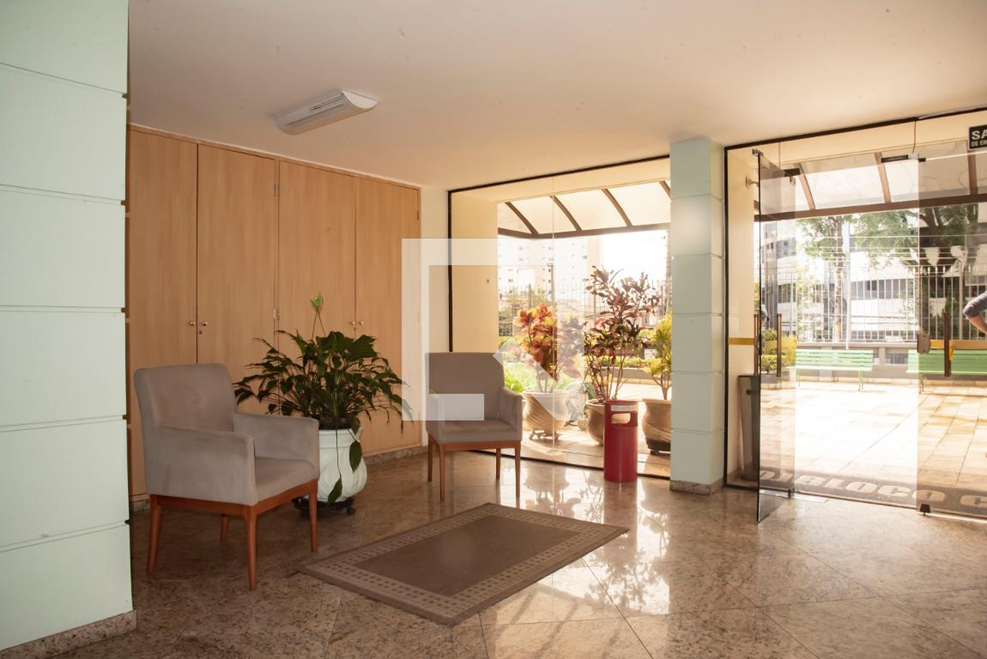 Hall social - Conjunto Habitacional Vila Mariana