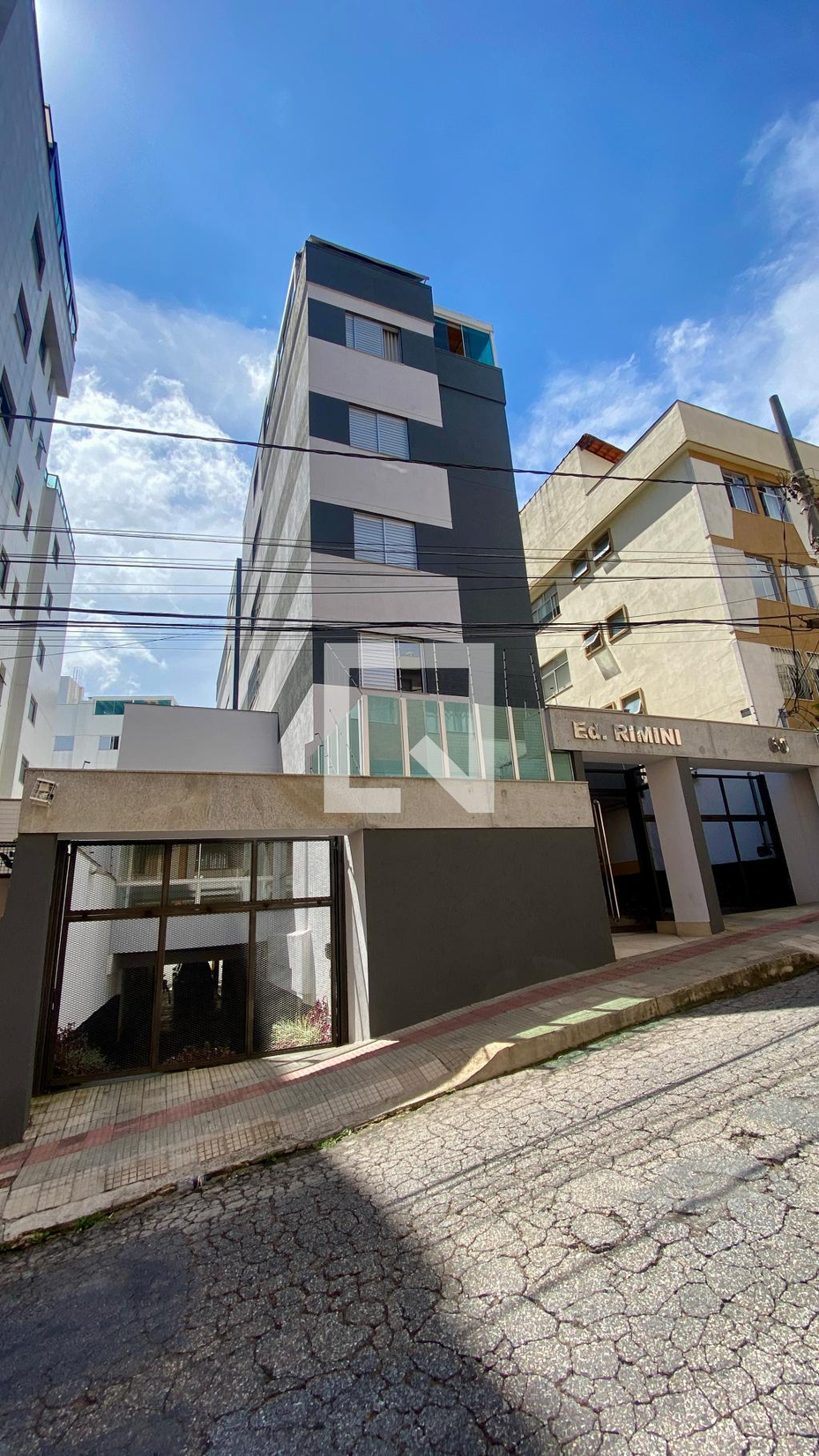 Fachada Condomínio em Rua João da Cunha, 60