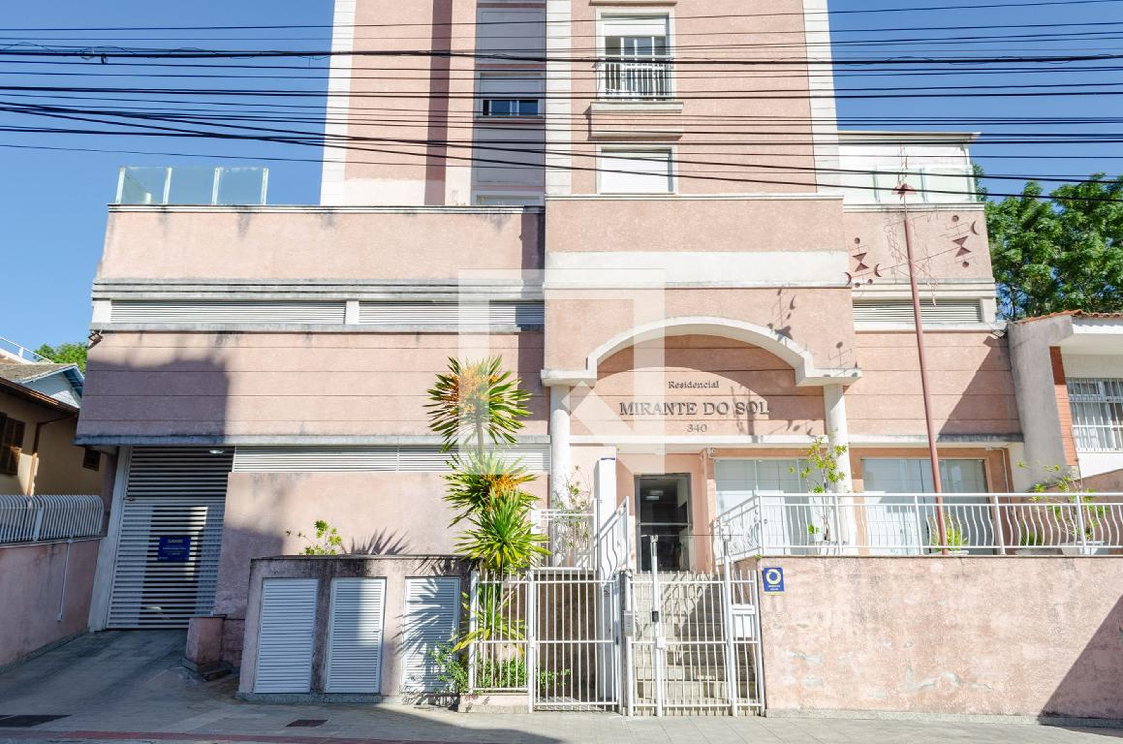 Fachada Condomínio Mirante do Sol