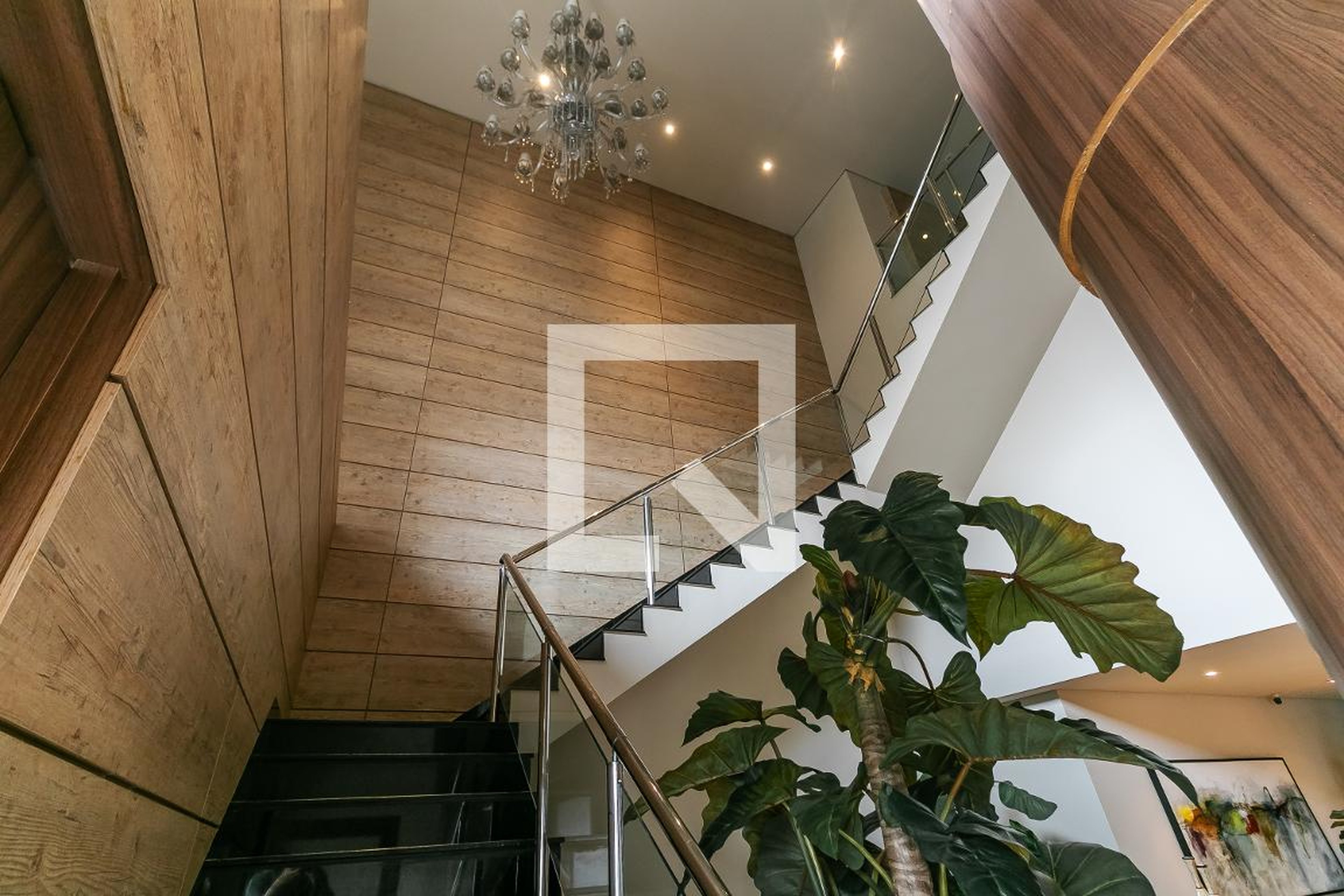 Hall - Green Park Pari