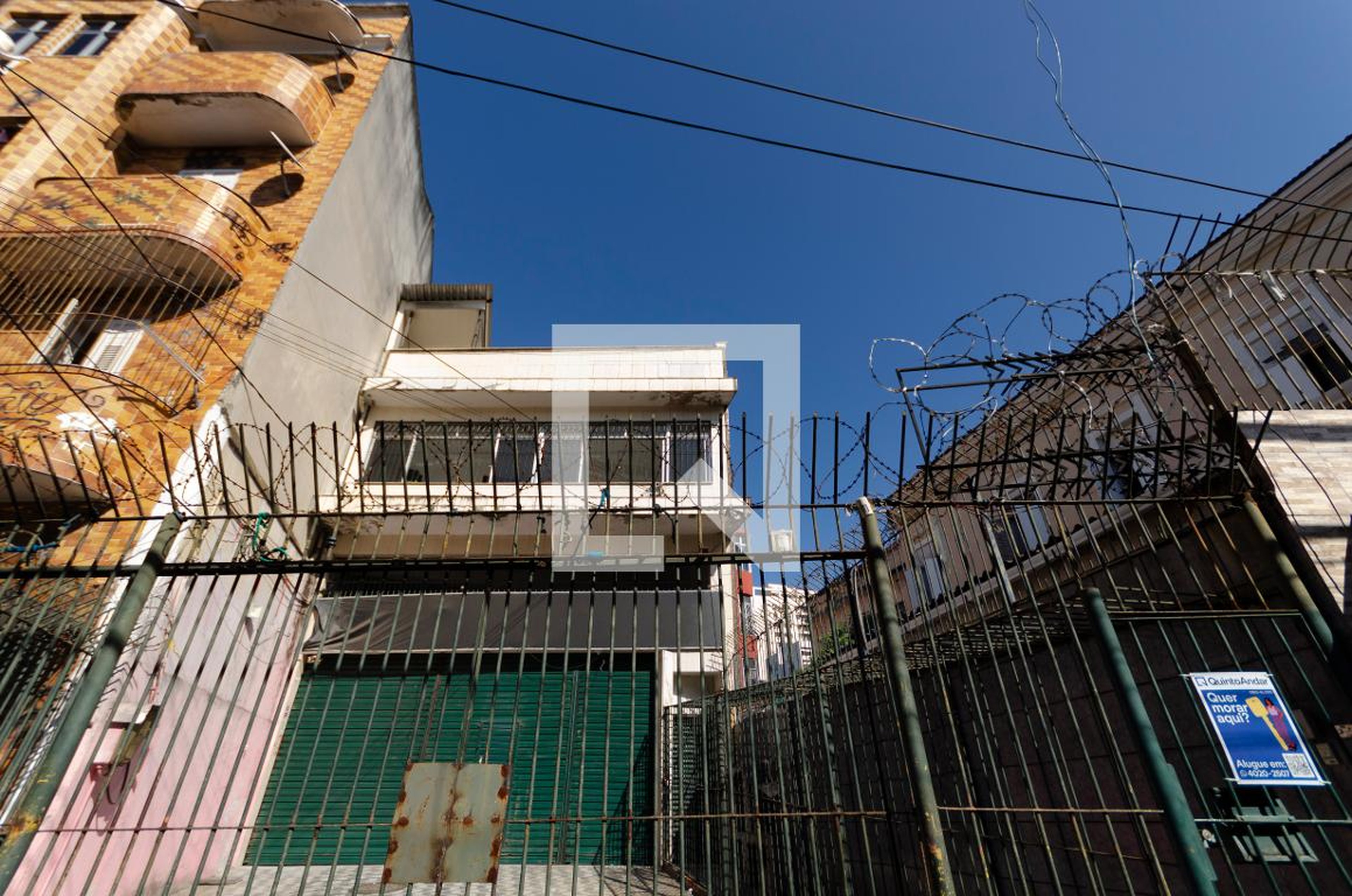 Fachada Condomínio em Rua do Matoso, 40