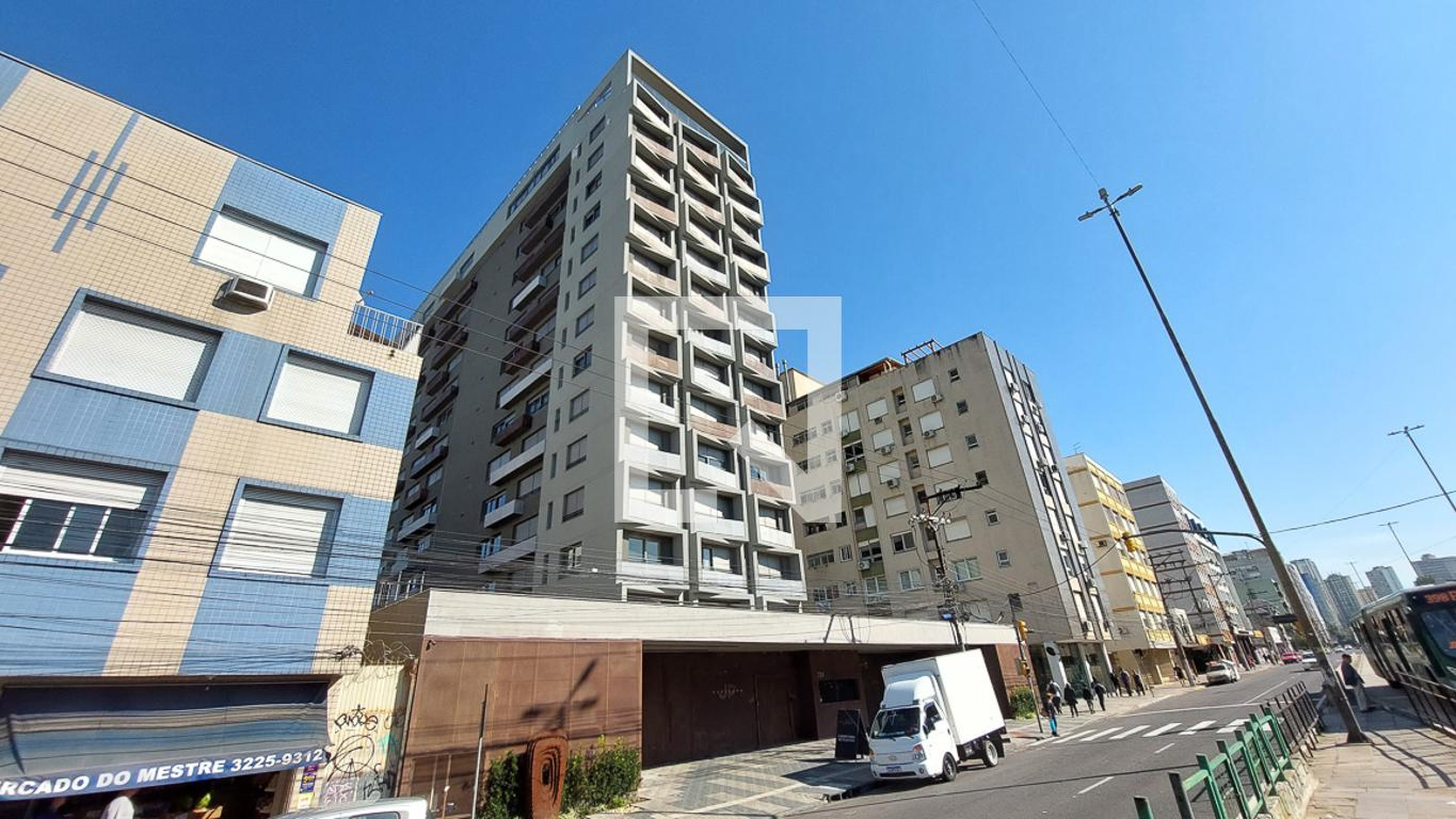 Fachada Condomínio em Avenida João Pessoa, 755