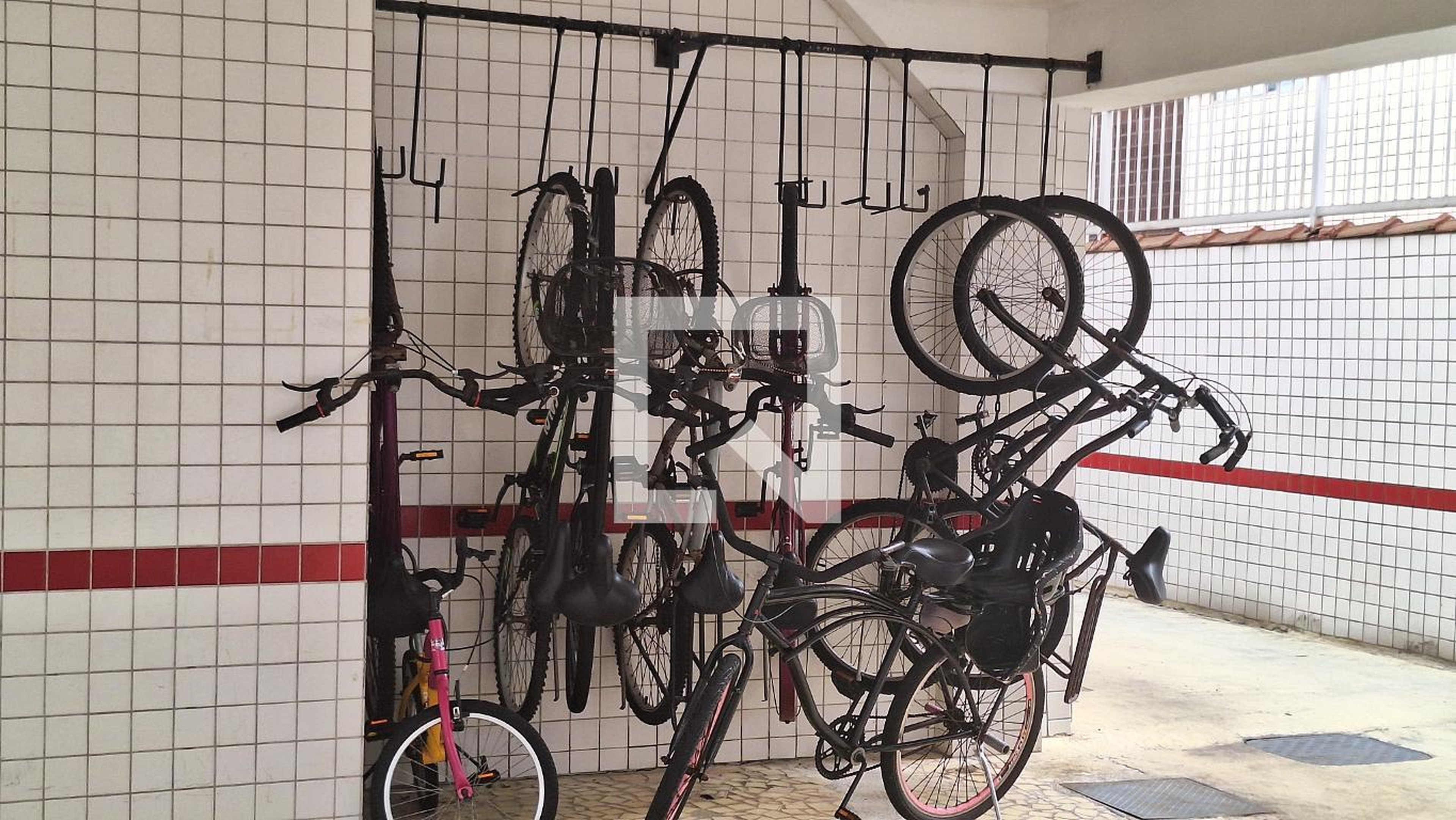 Bicicletario - Mourão Vi