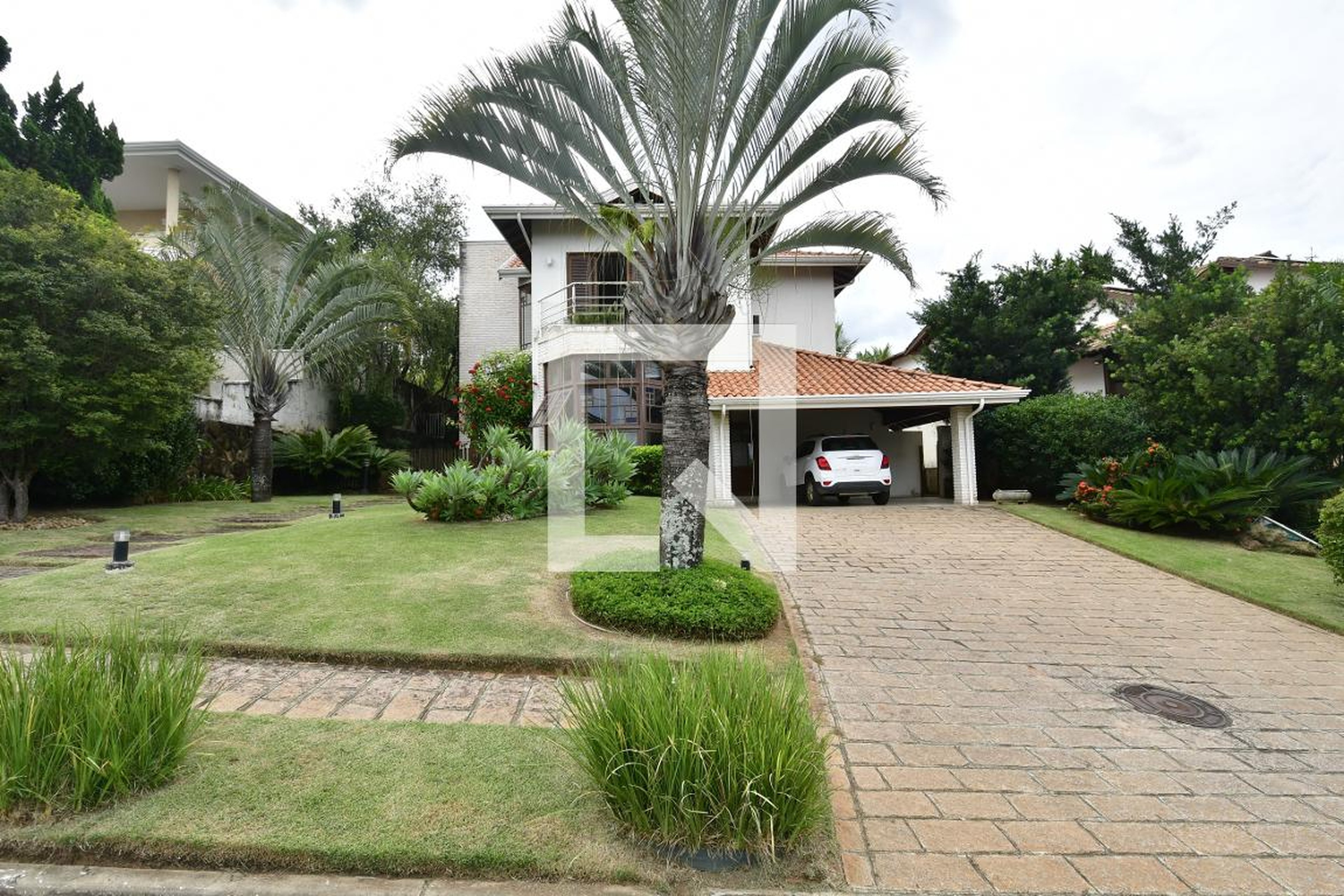 Fachada Condomínio em Rua Jerivá, 567