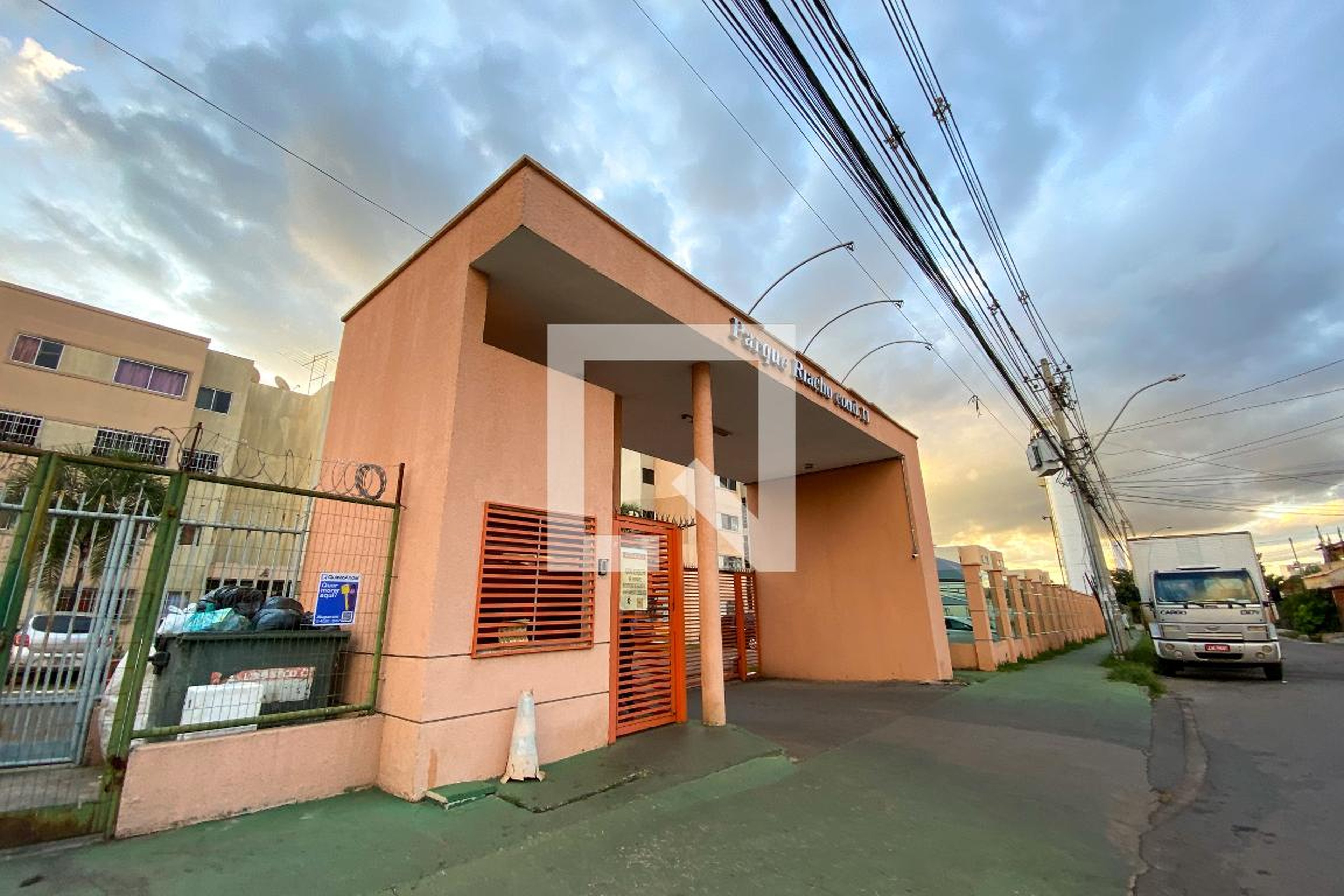 Fachada Condomínio em RIACHO FUNDO II QN 5A CJ 3 LT 19, s/n
