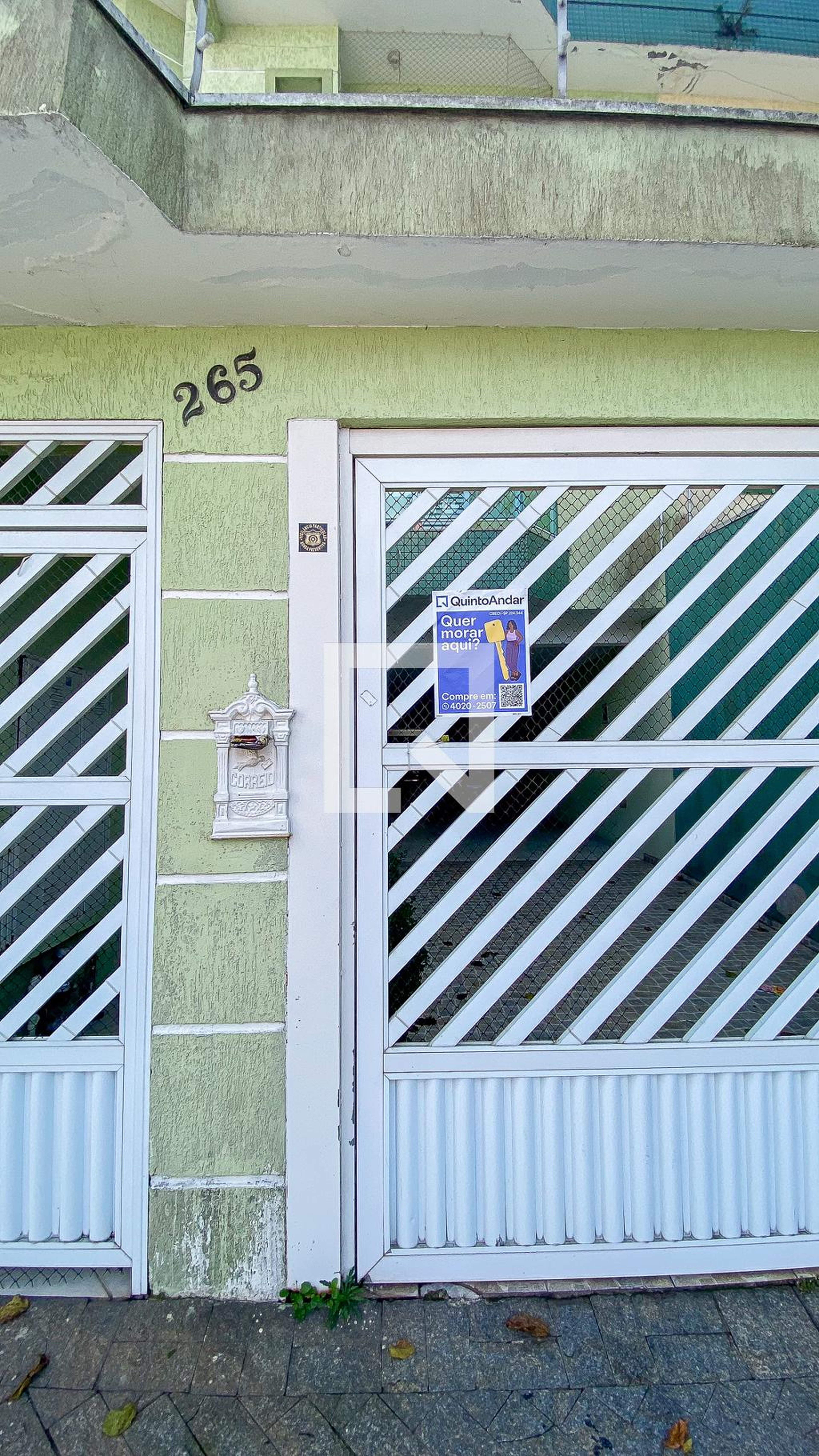 Fachada Condomínio em Rua Otávio Mangabeira, 265