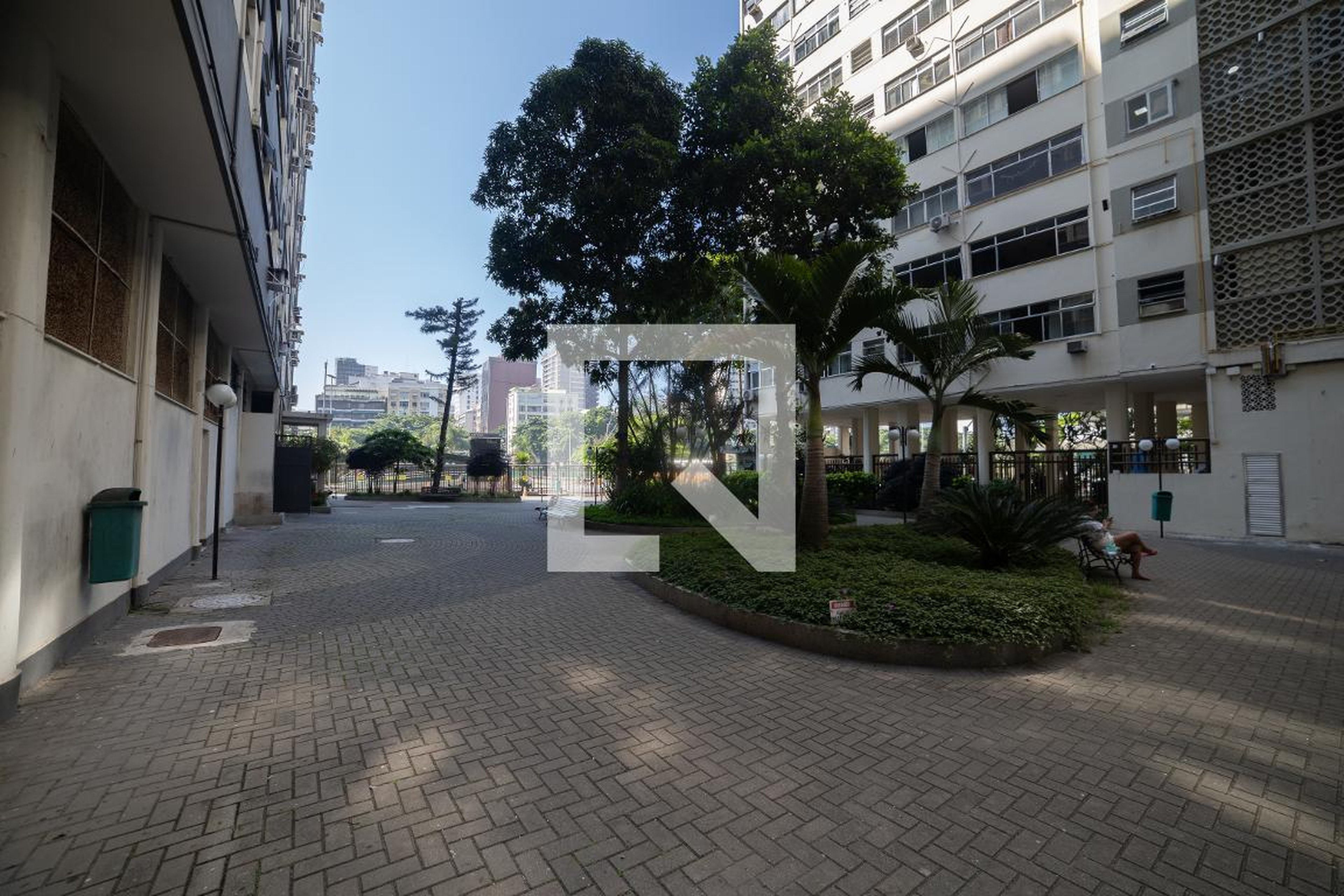 Área comum - Jardim de Alah