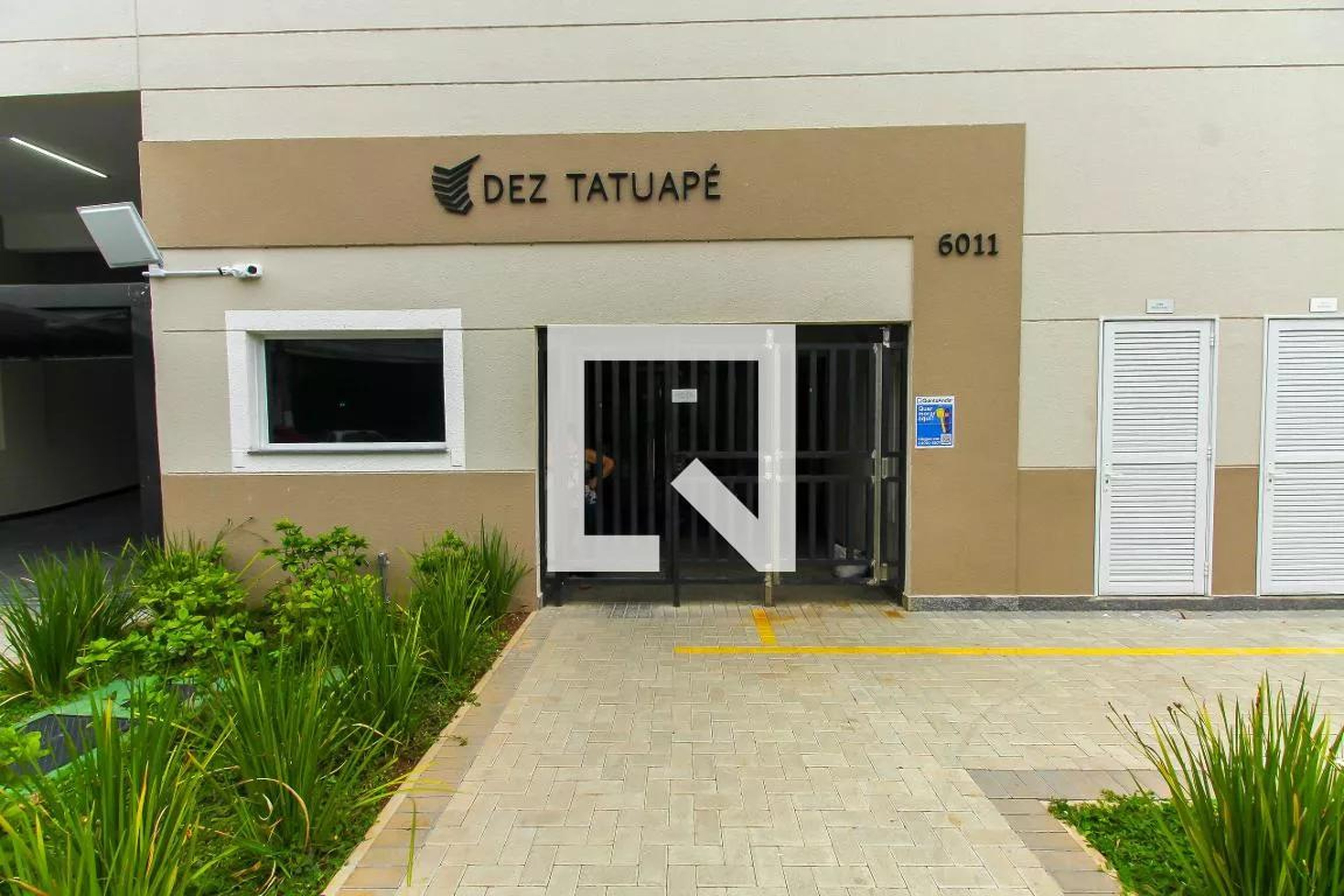 Fachada do Prédio Condomínio Cury Dez Tatuapé