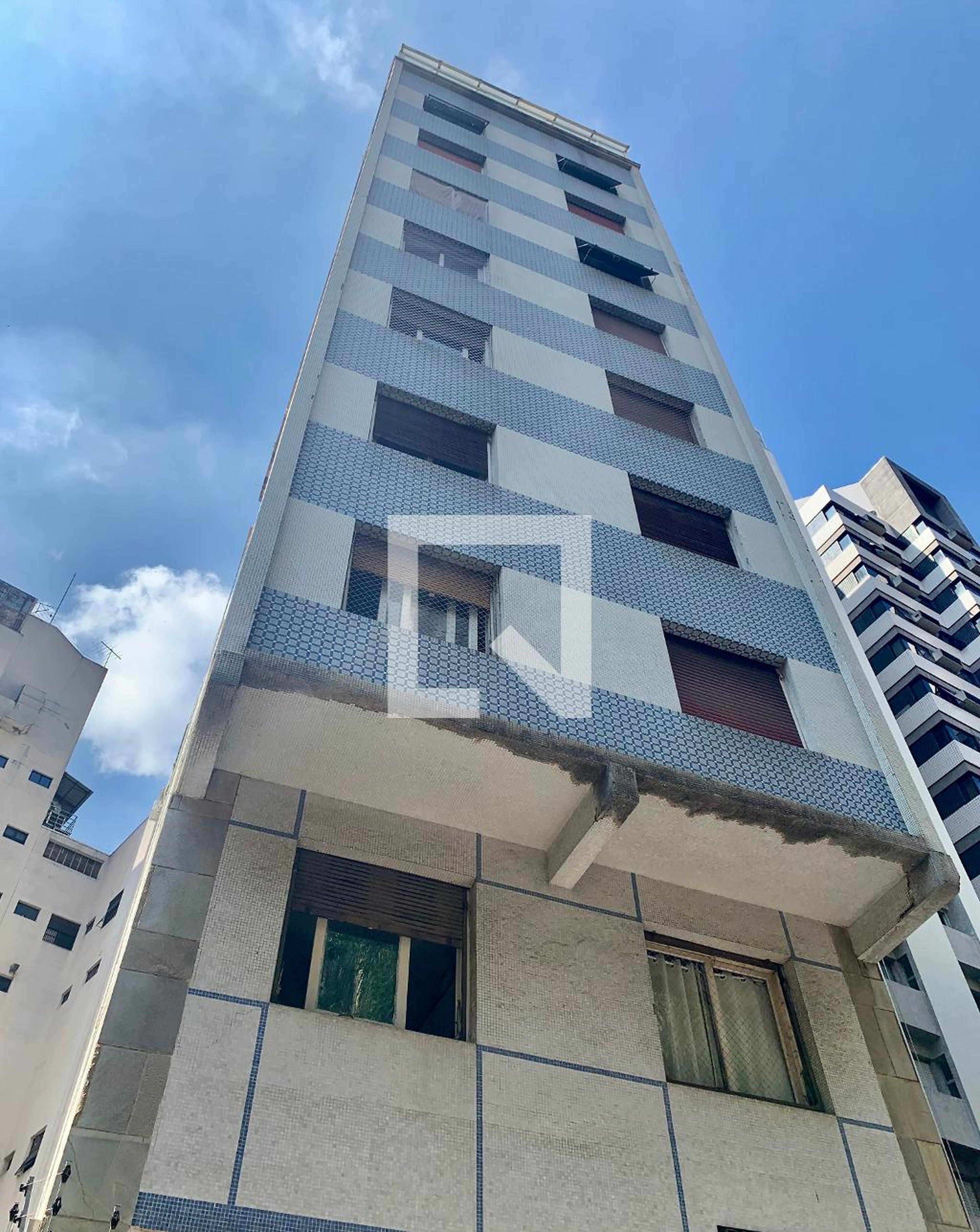 Fachada do Prédio Edifício Partenon