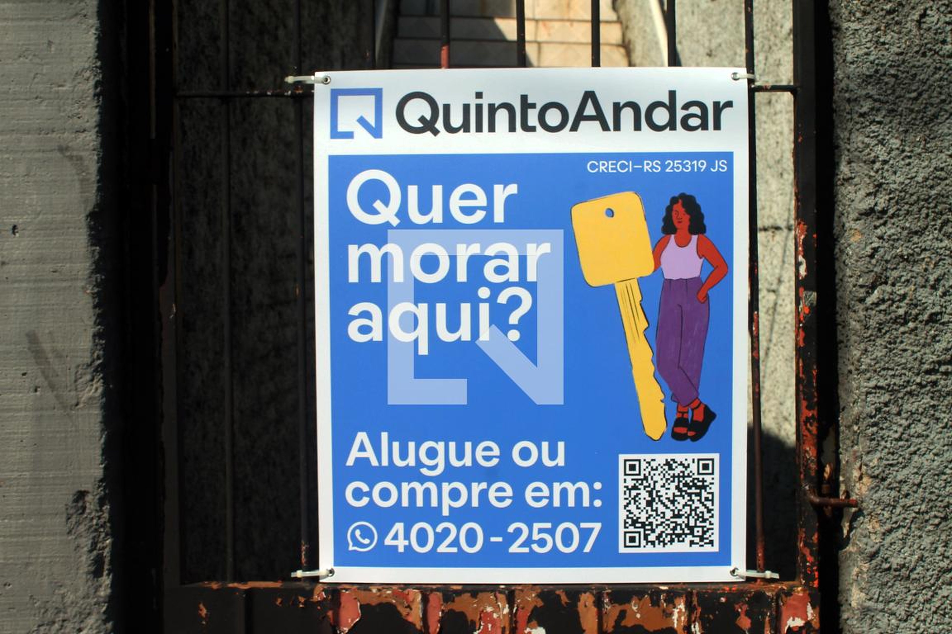 Fachada Condomínio em Avenida Senador Salgado Filho, 2081