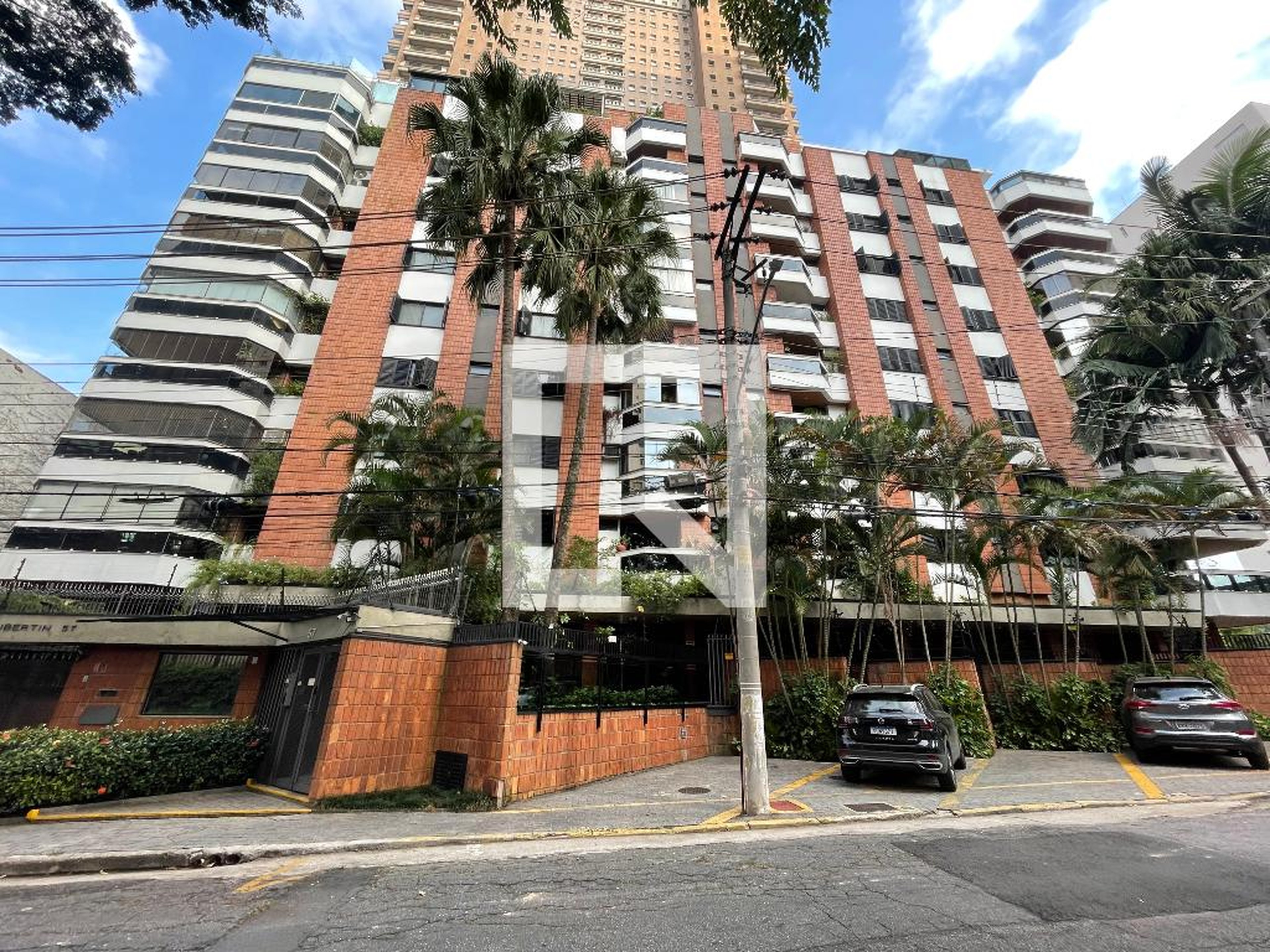 Fachada Condomínio Barão de Coubertin