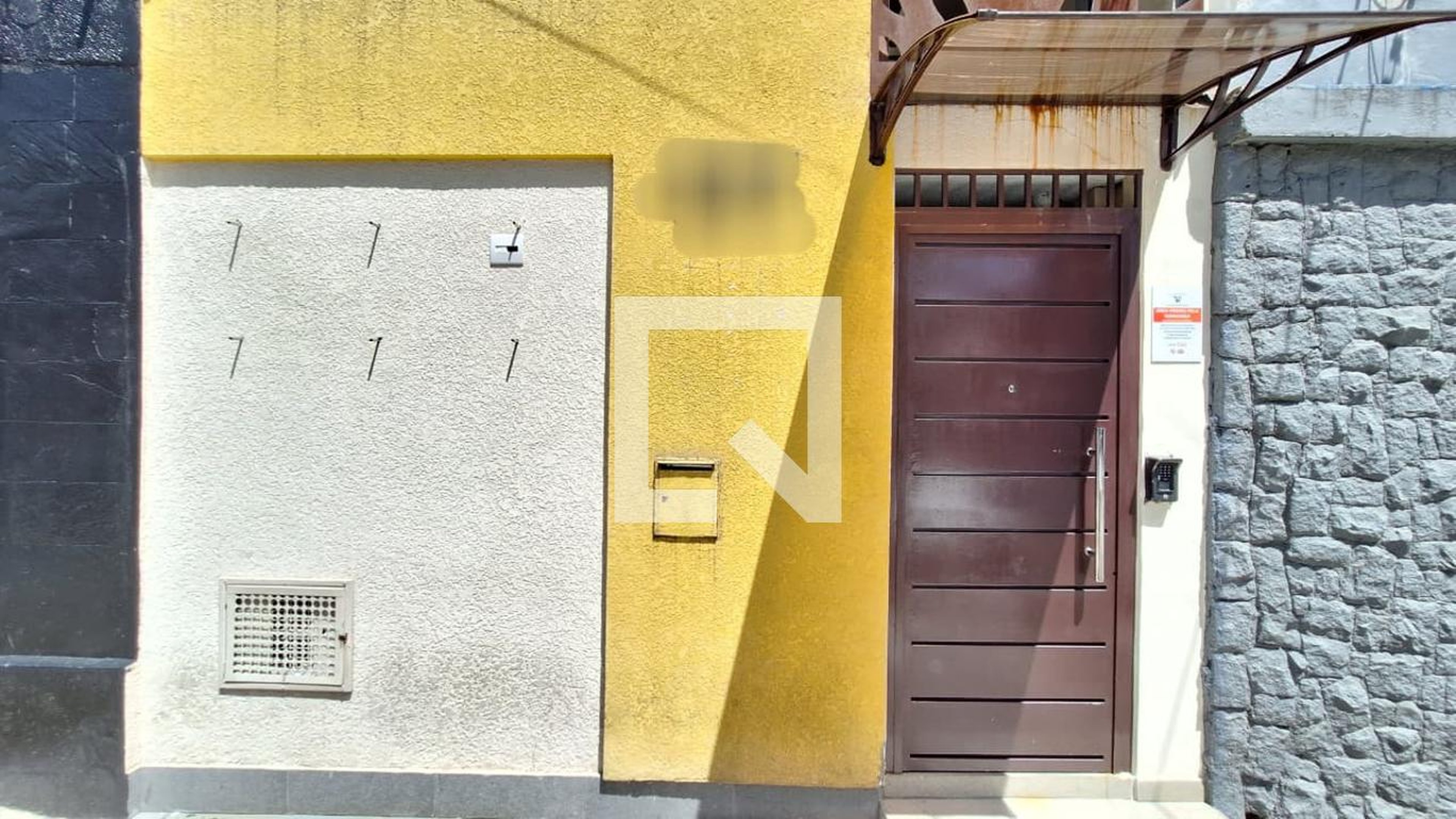 Fachada Condomínio Living2You Studios
