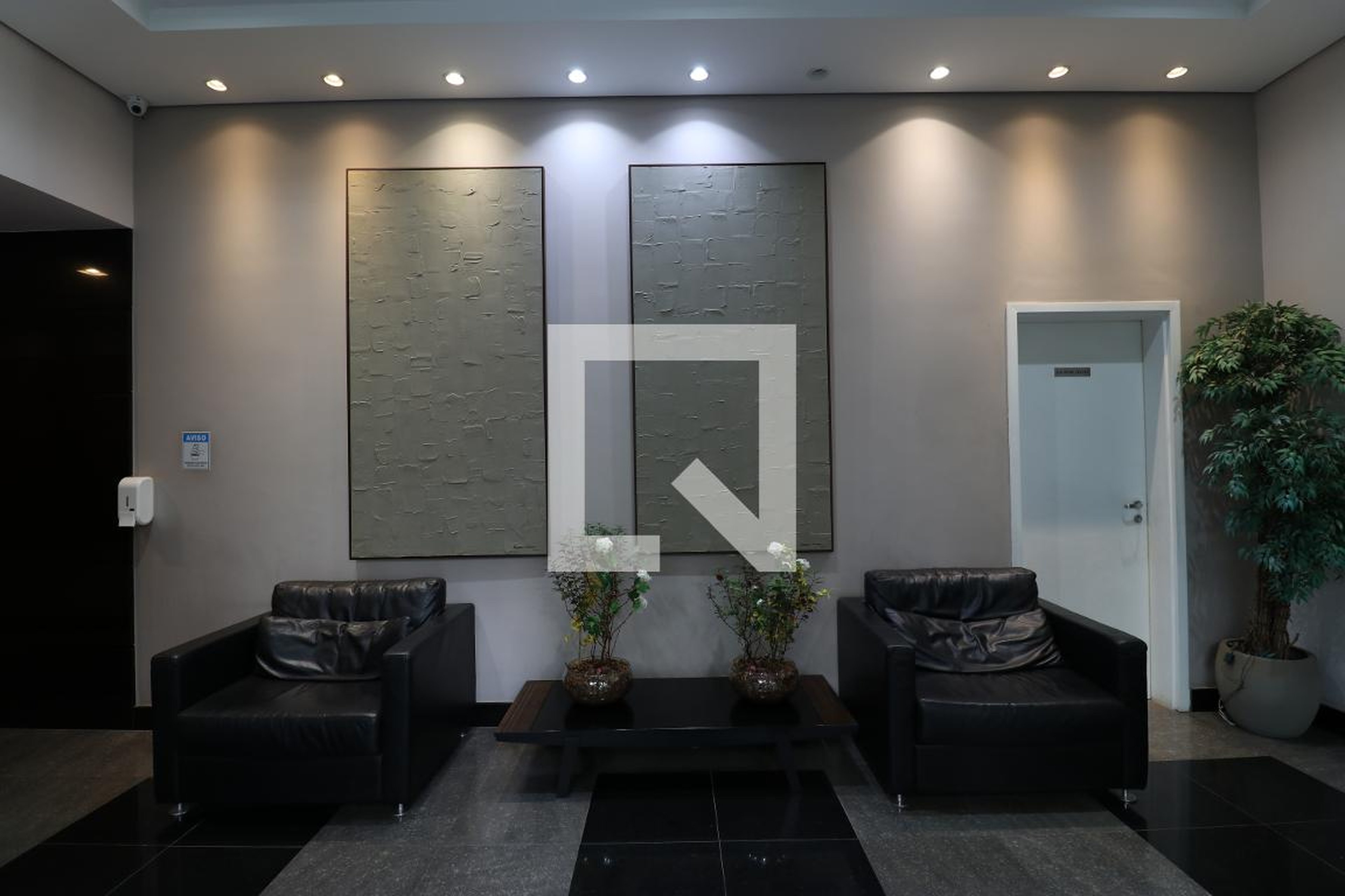 Hall de entrada - Joy Vila Romana