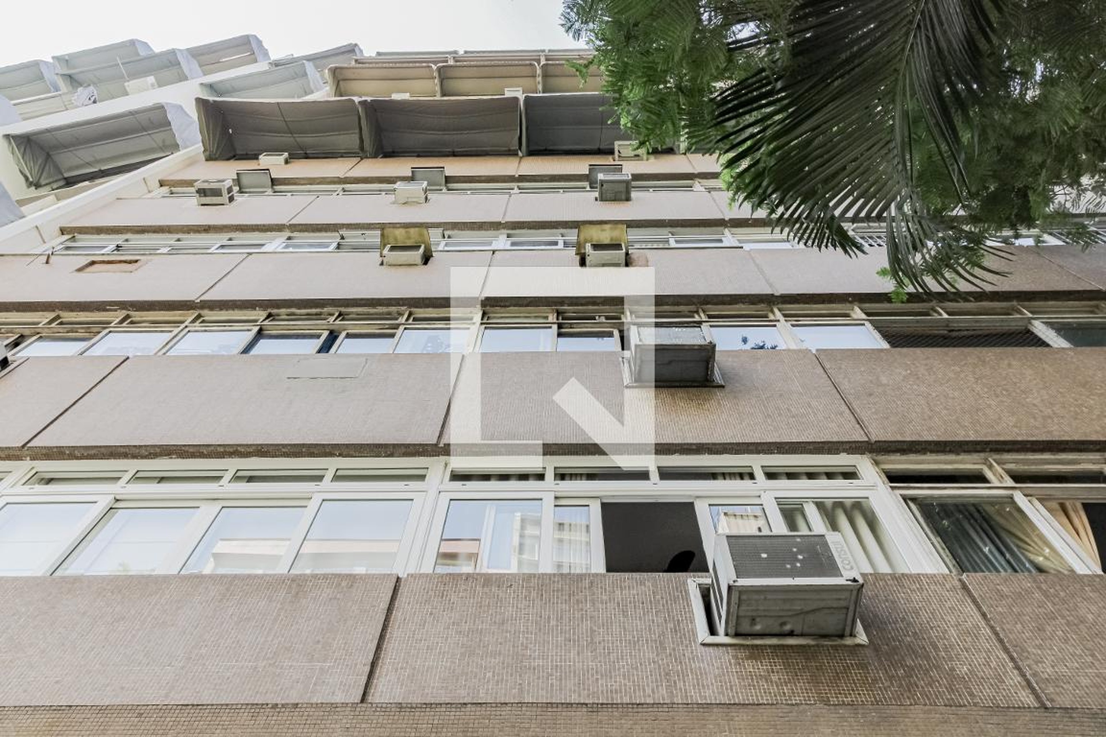 Fachada do Prédio Condomínio em Rua Marechal Mascarenhas de Morais, 102