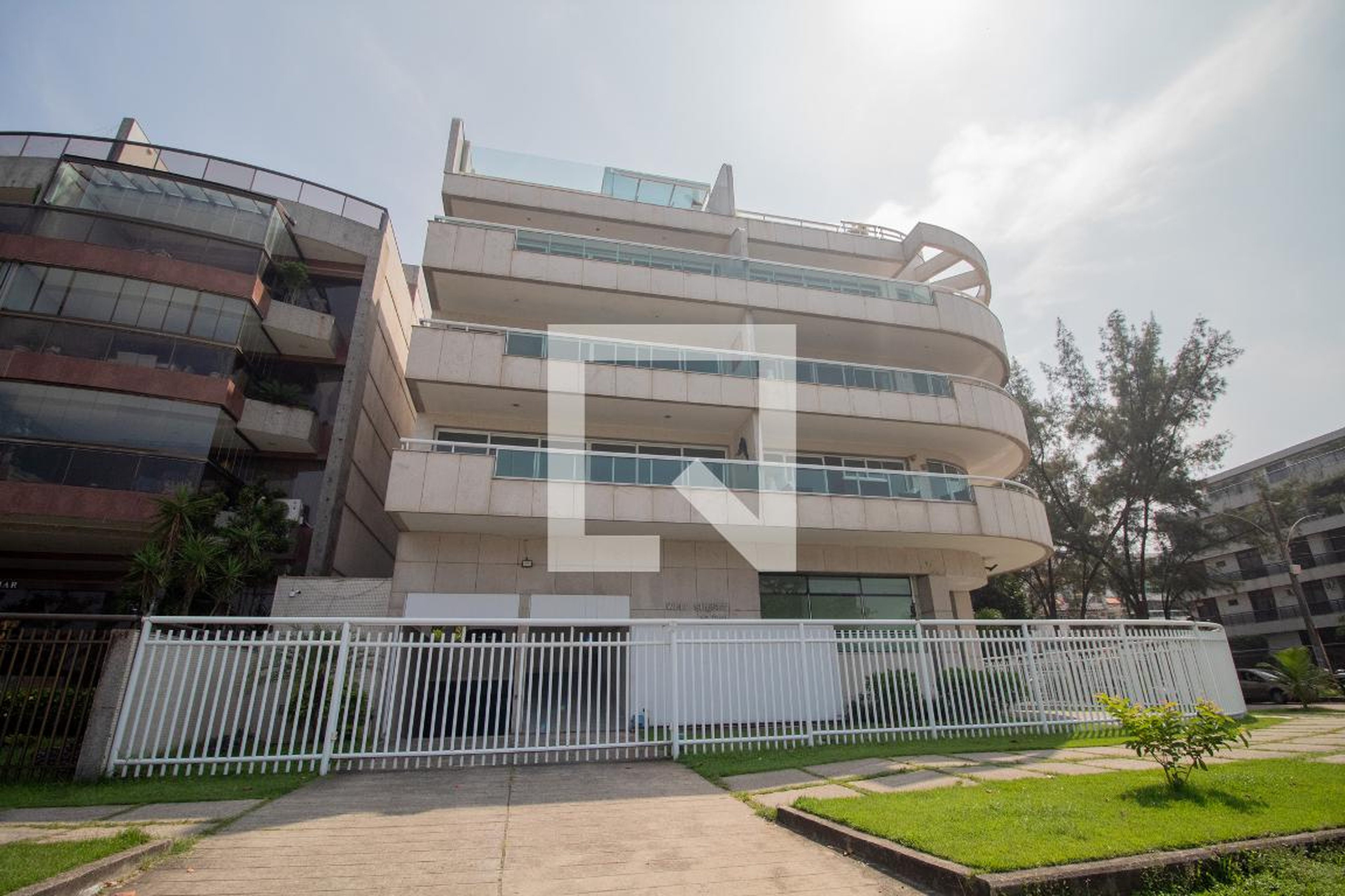 Fachada Condomínio Well Sunset