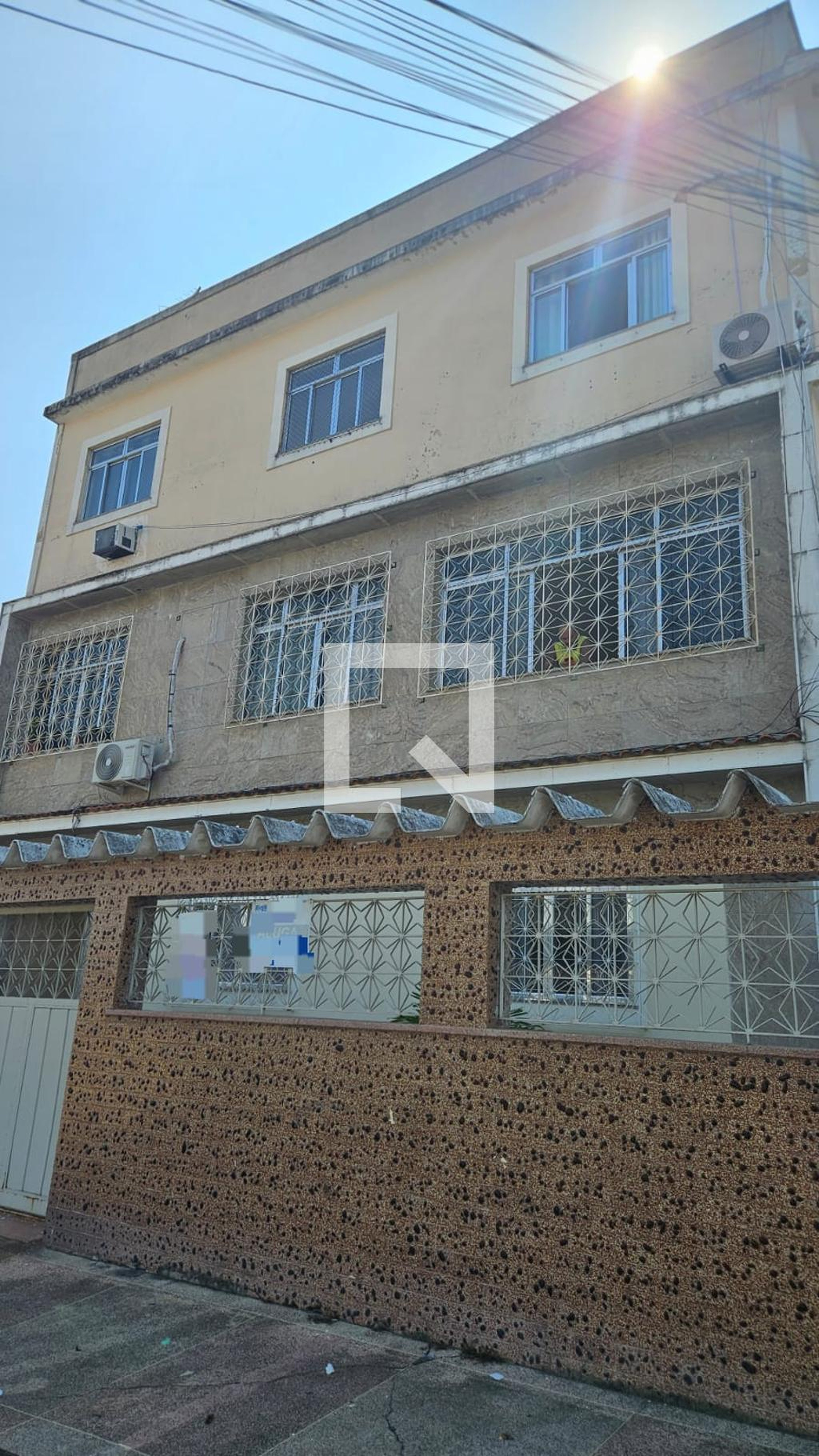 Fachada Condomínio em Rua Pachêco Júnior, 275