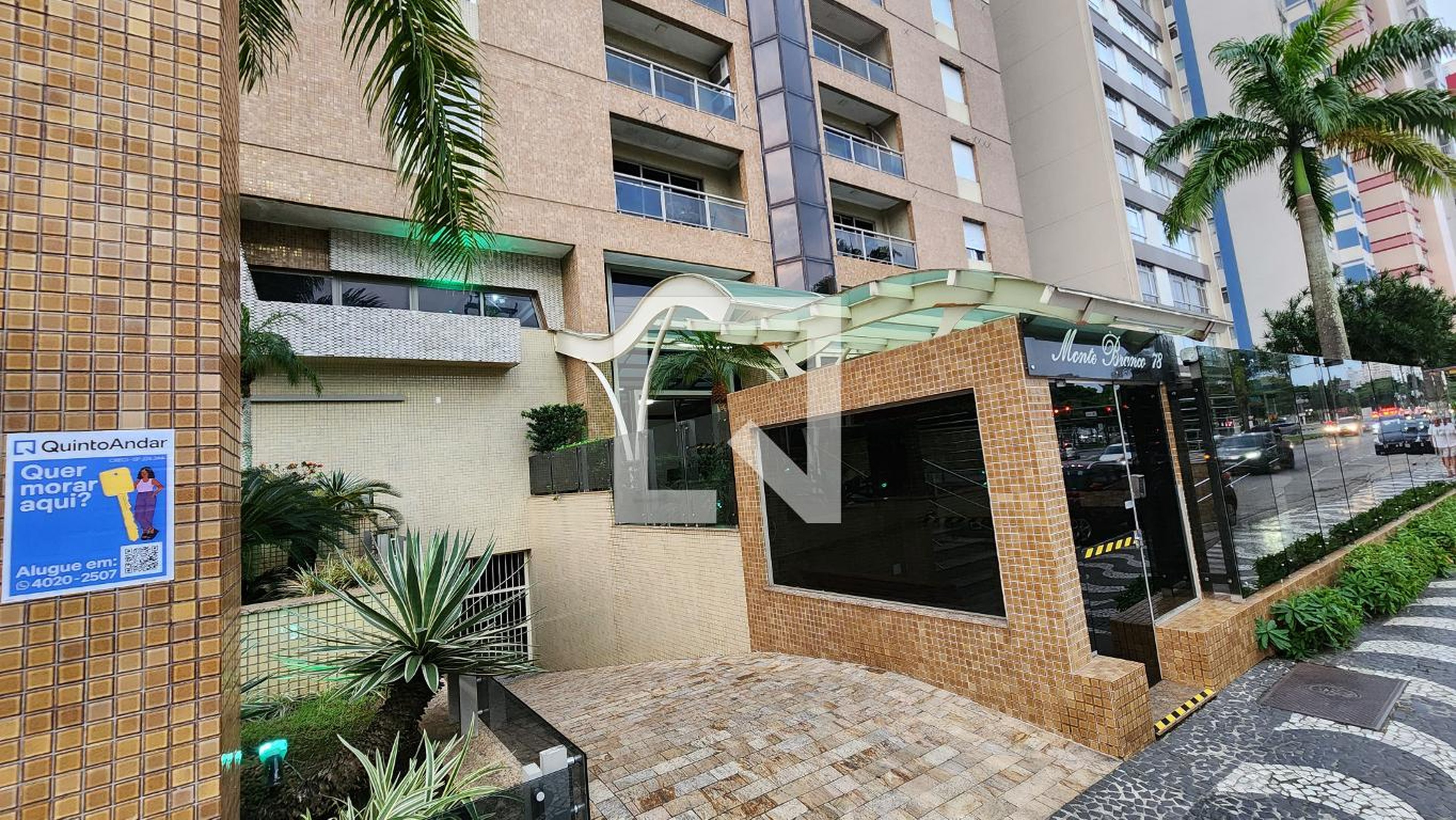 Fachada do Prédio Condomínio Monte Branco