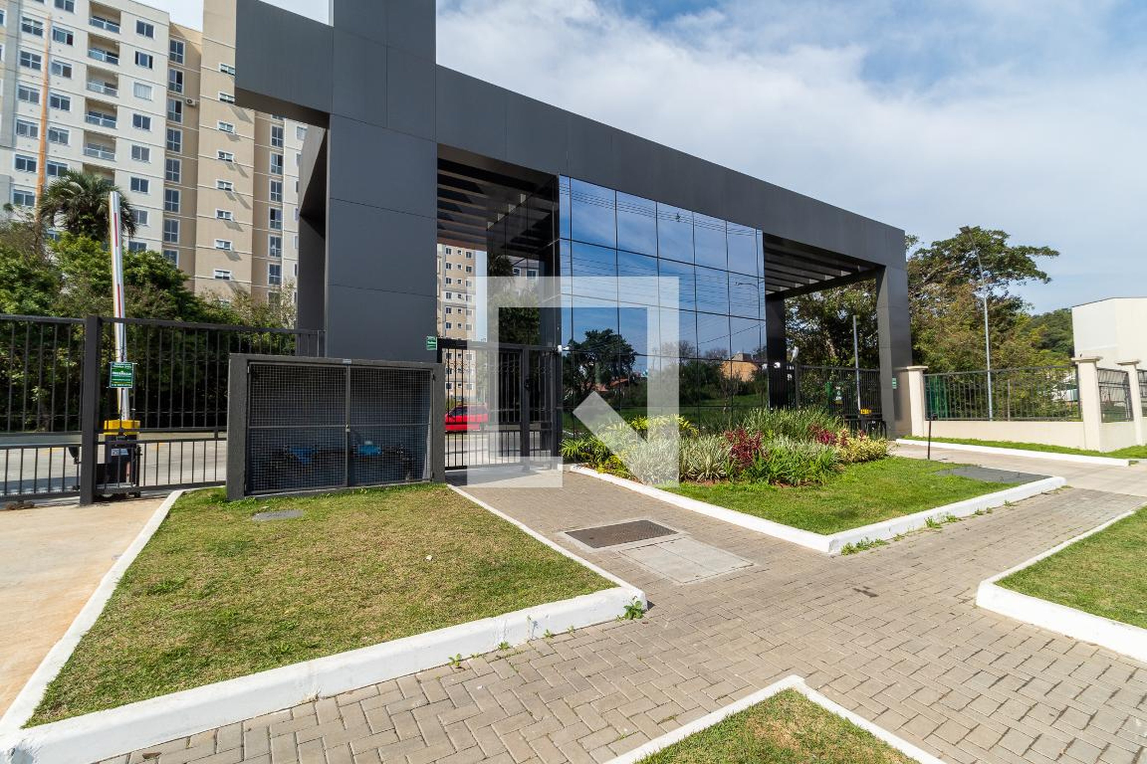 Fachada do Condomínio Condomínio Porto São Gabriel