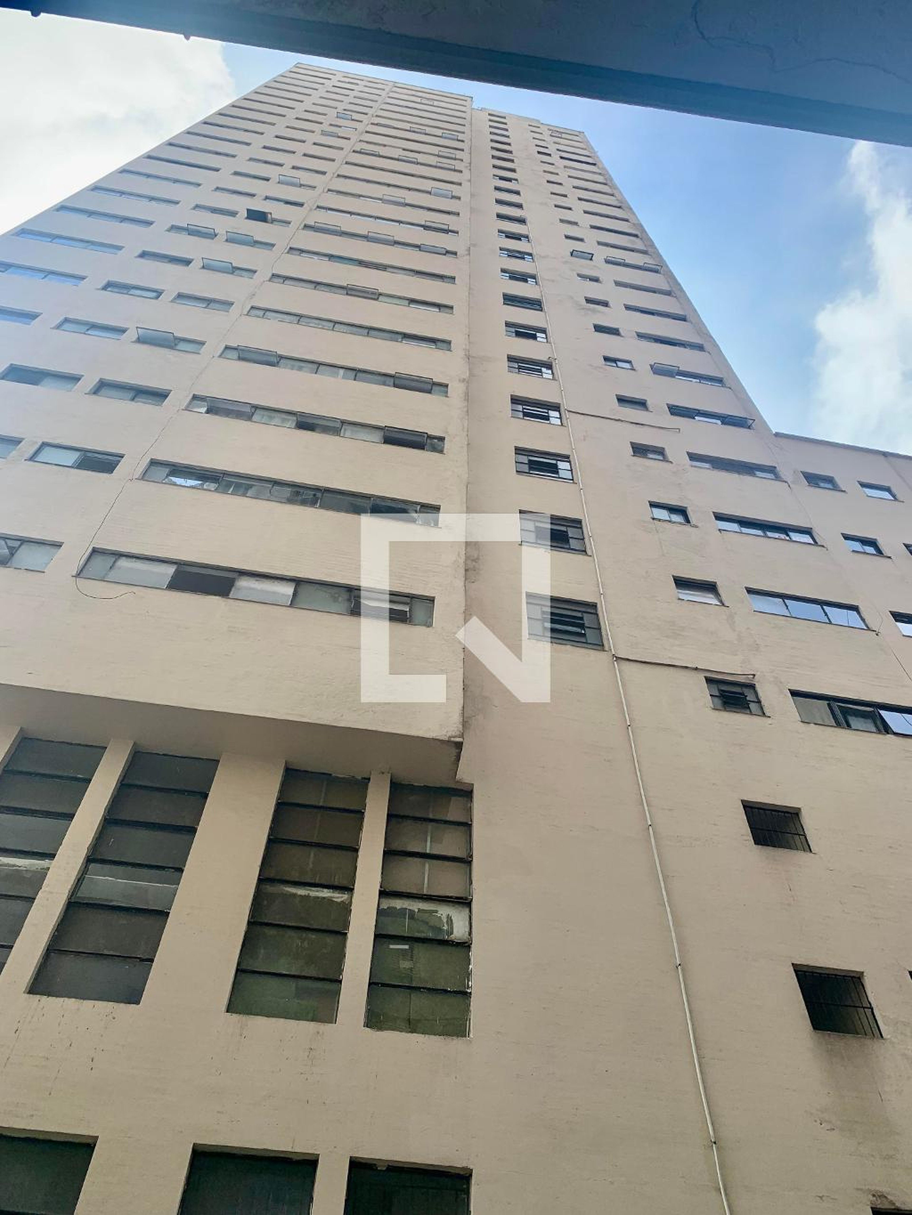 Fachada do Prédio Edifício Imbuí