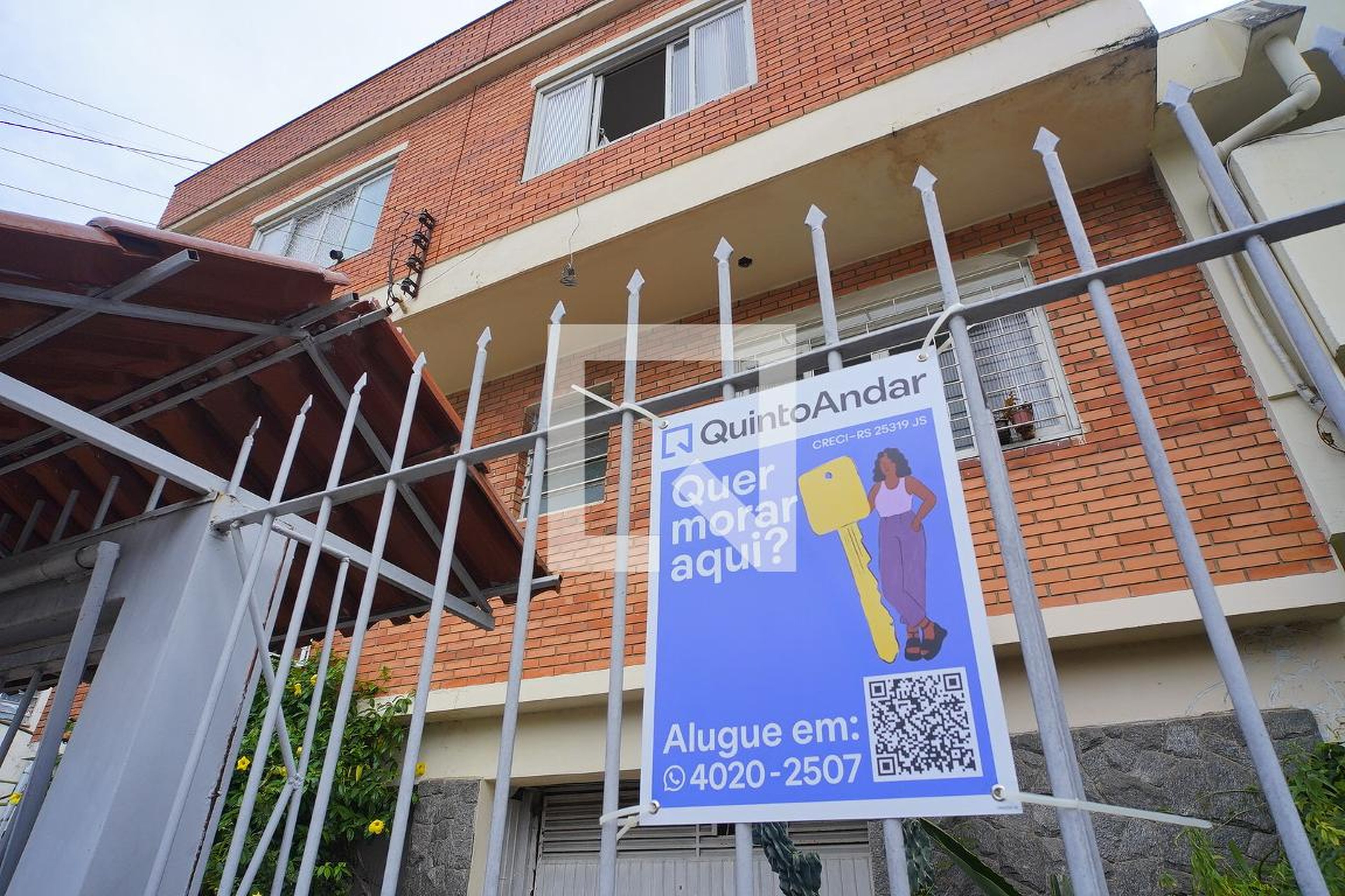 Fachada do Prédio Condomínio Giovana