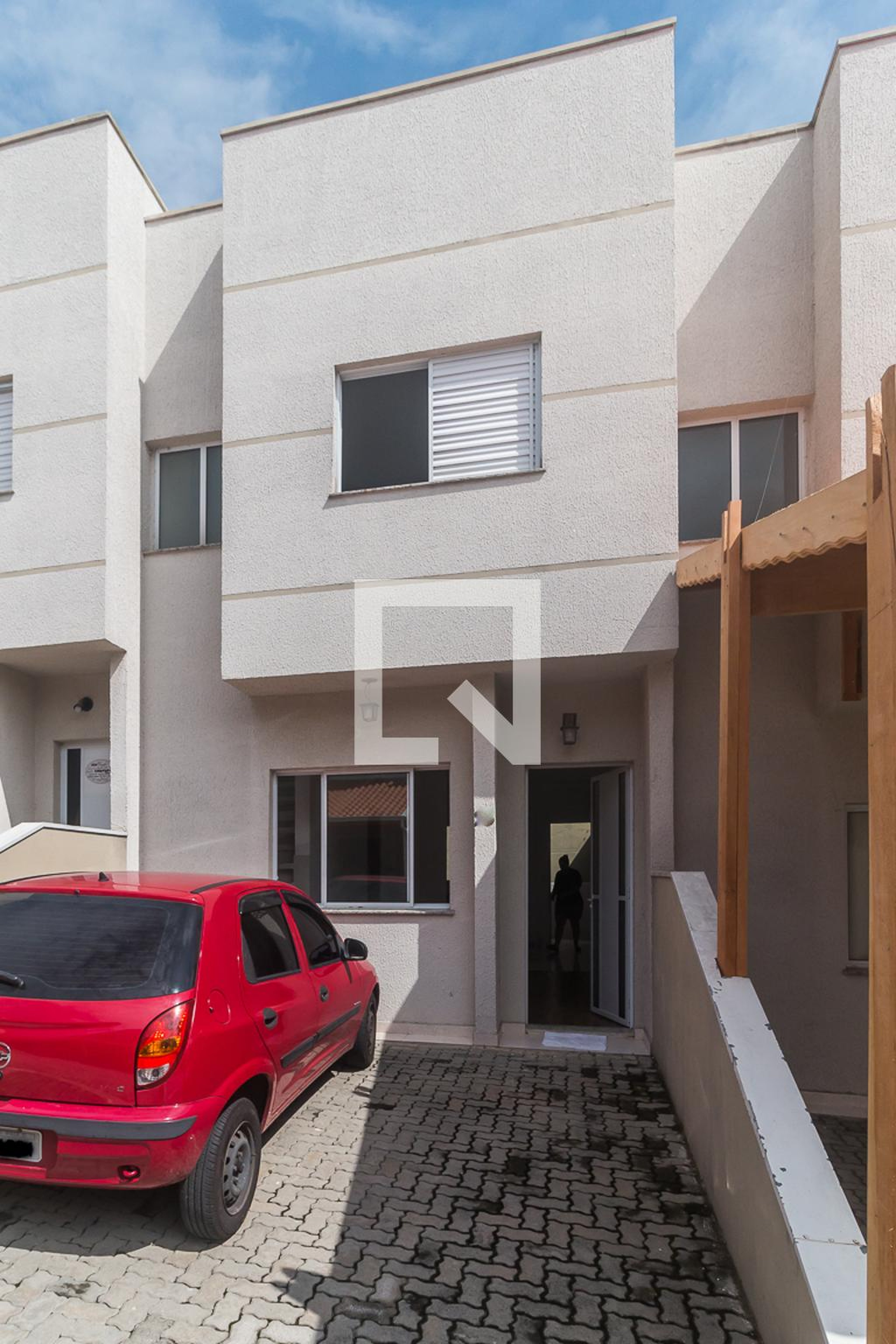 Fachada Condomínio em Rua Fernando de Noronha, 85