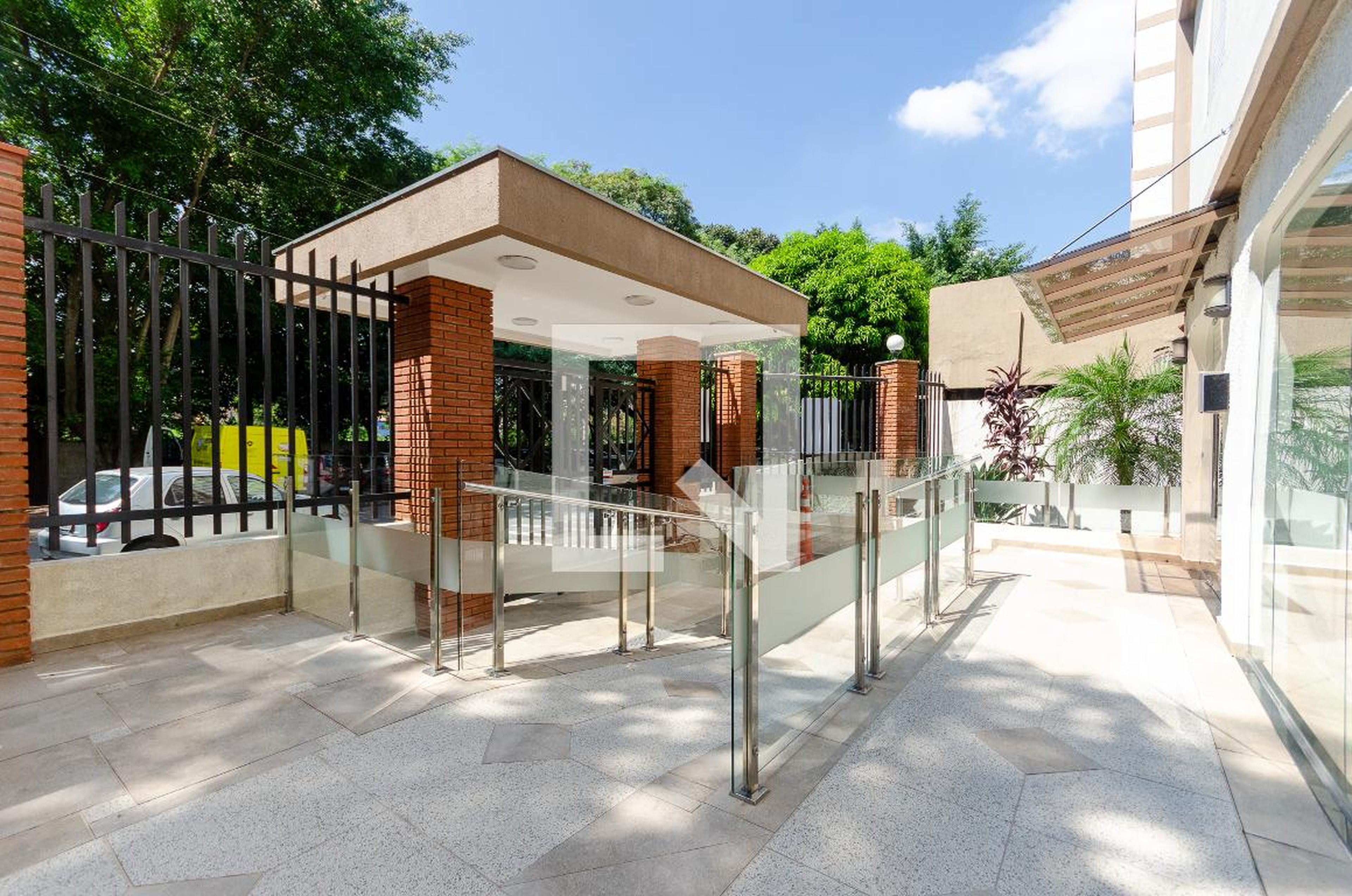 Entrada - Imóveis Ronaldo Nogueira  Portal dos Bandeirantes