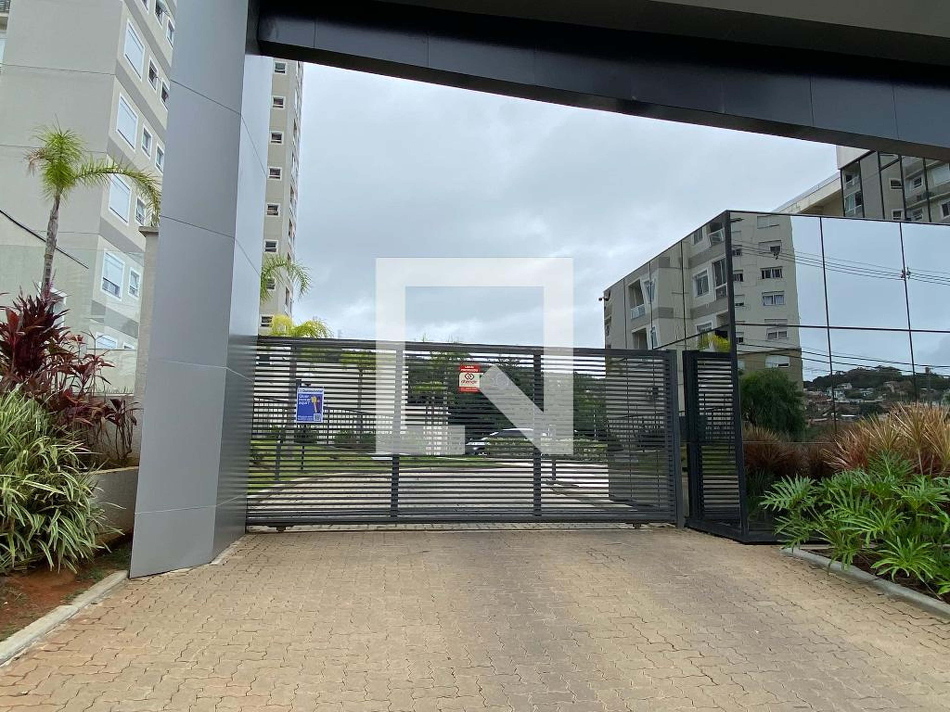 Fachada do Prédio Condomínio Porto Bahamas