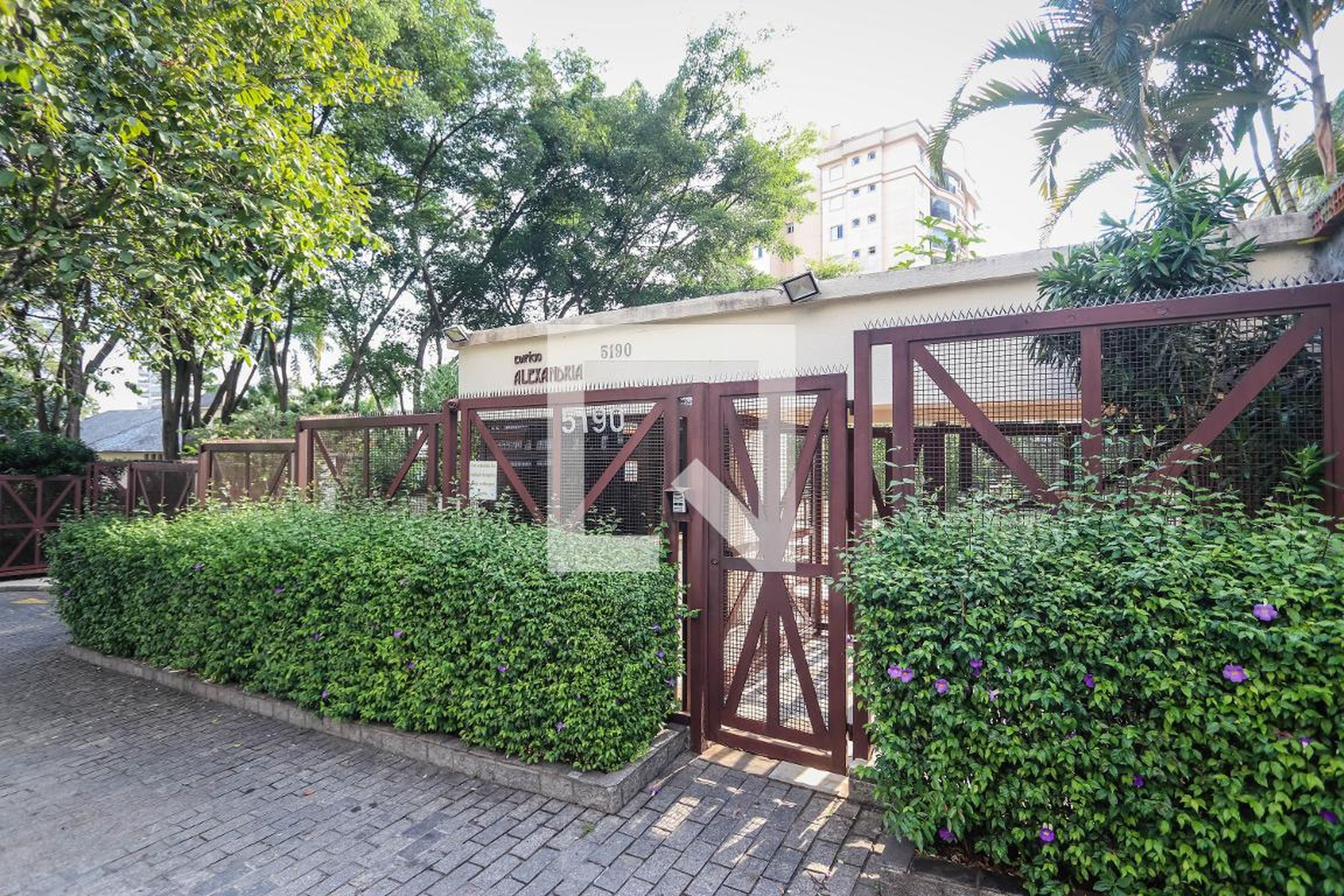 Fachada do Prédio Condomínio Alexandria