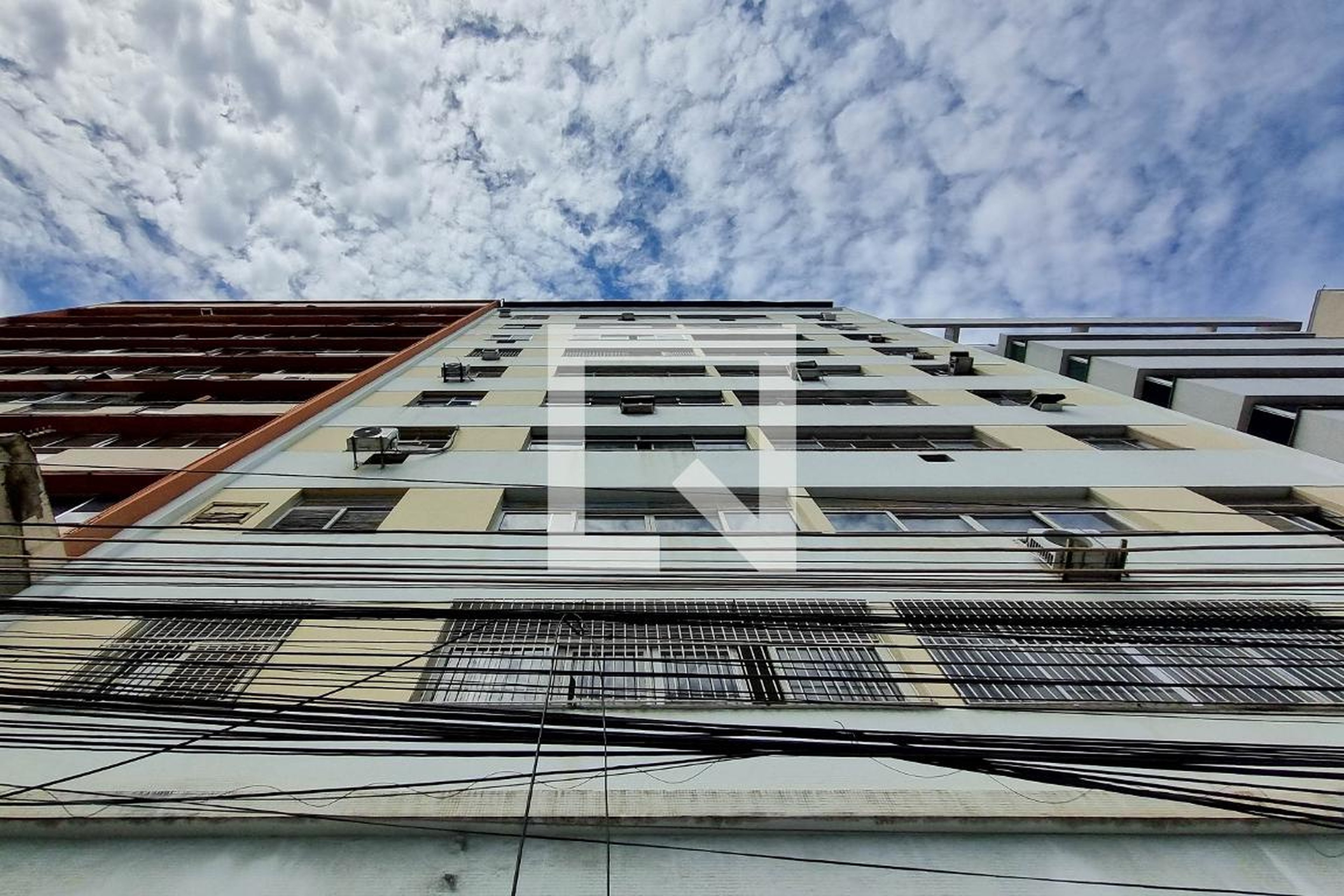 Fachada Condomínio em Praça da Bandeira, 141