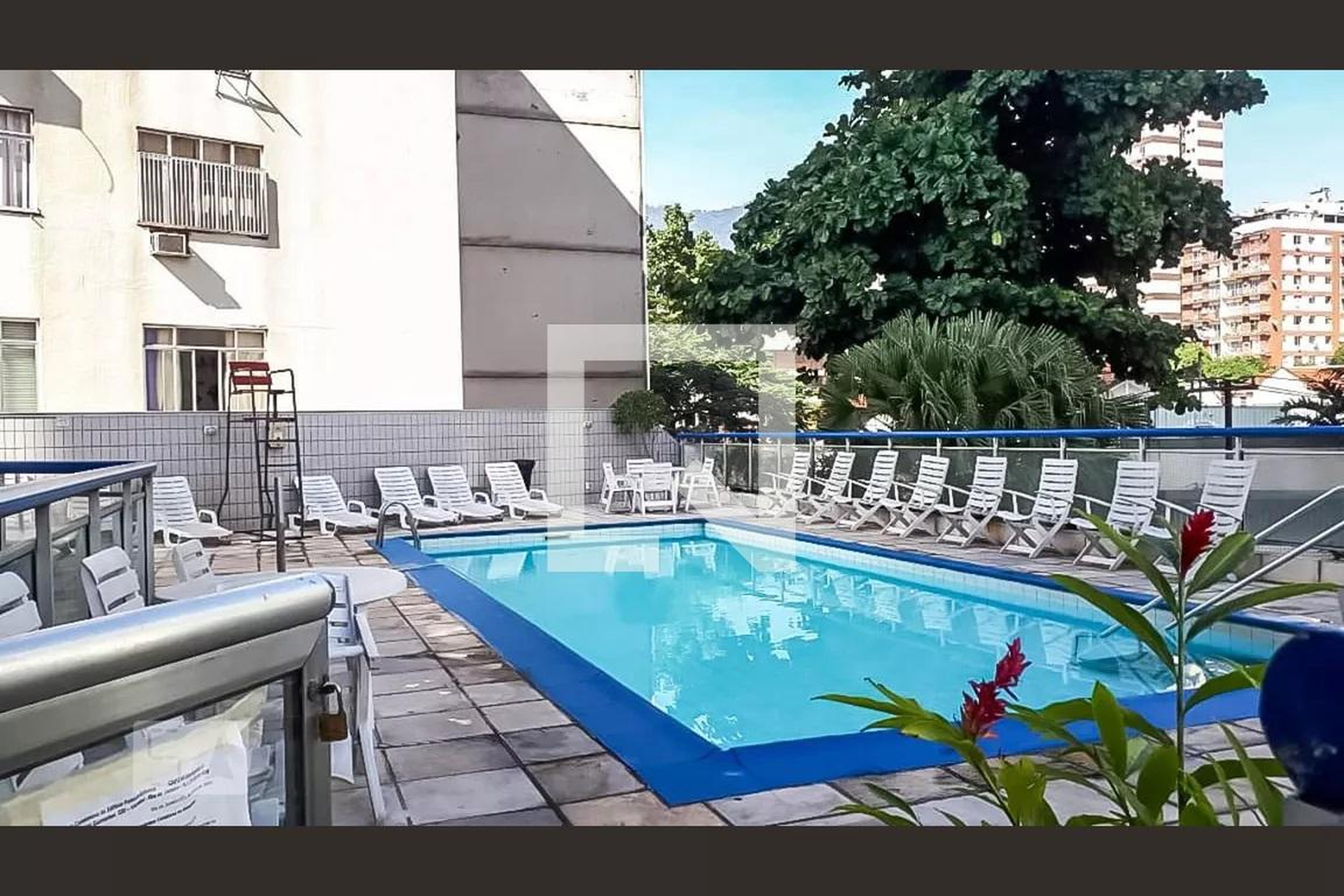 Piscina - Edifício Palmas Mallorca