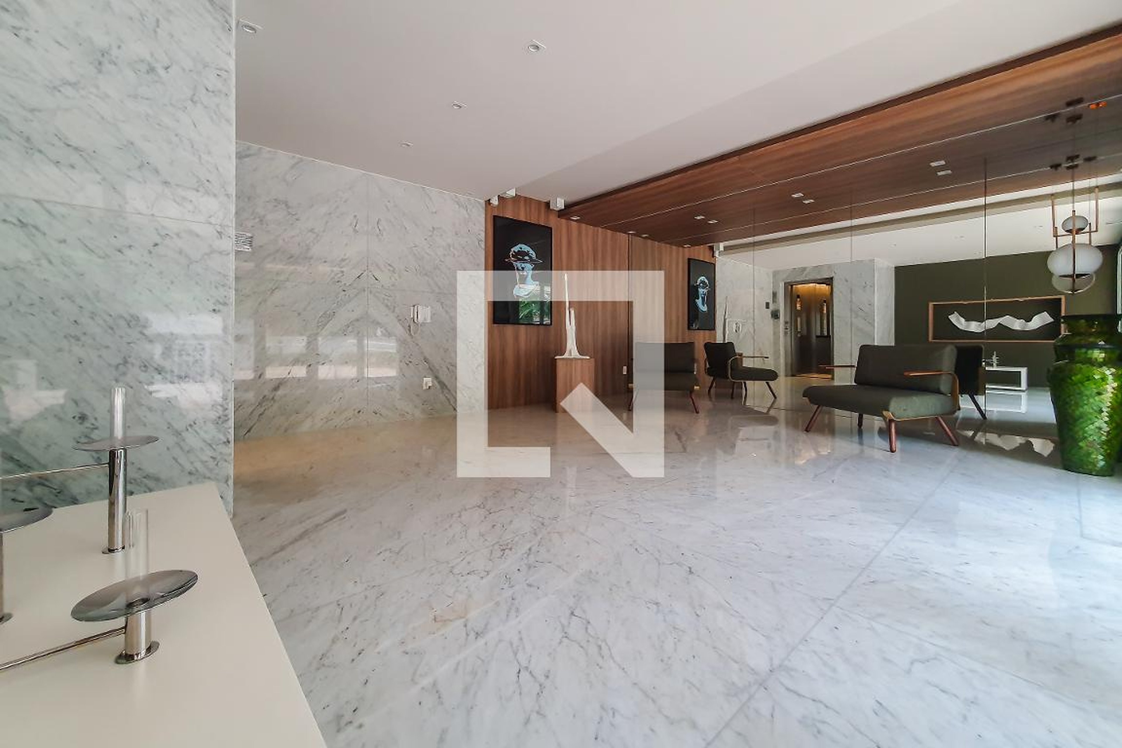 hall - Ibirapuera Plaza