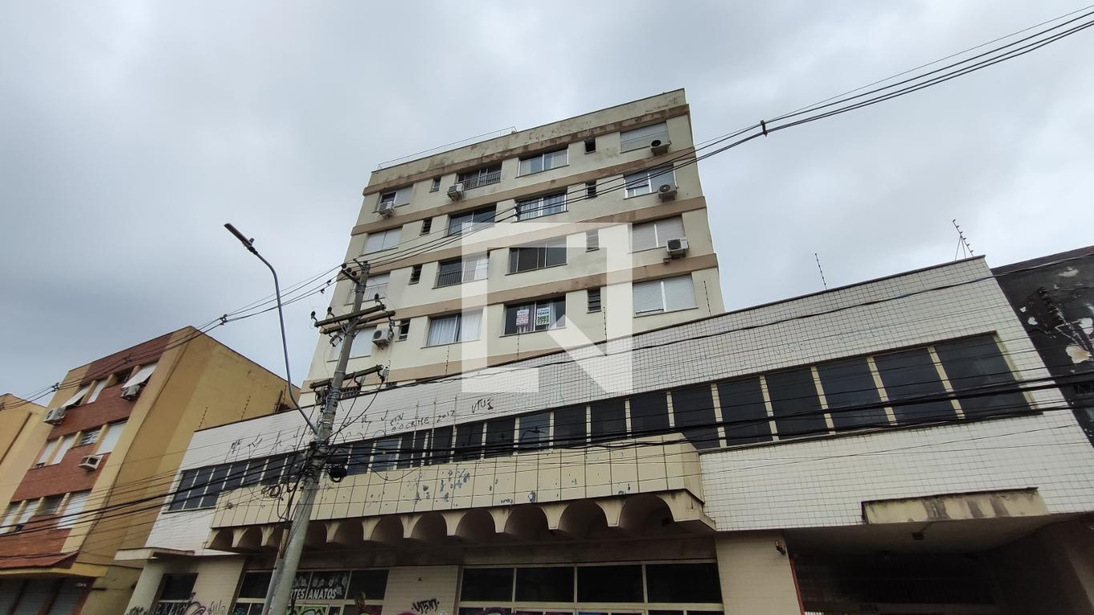 Fachada do Prédio Condomínio Clemência O Baenasque