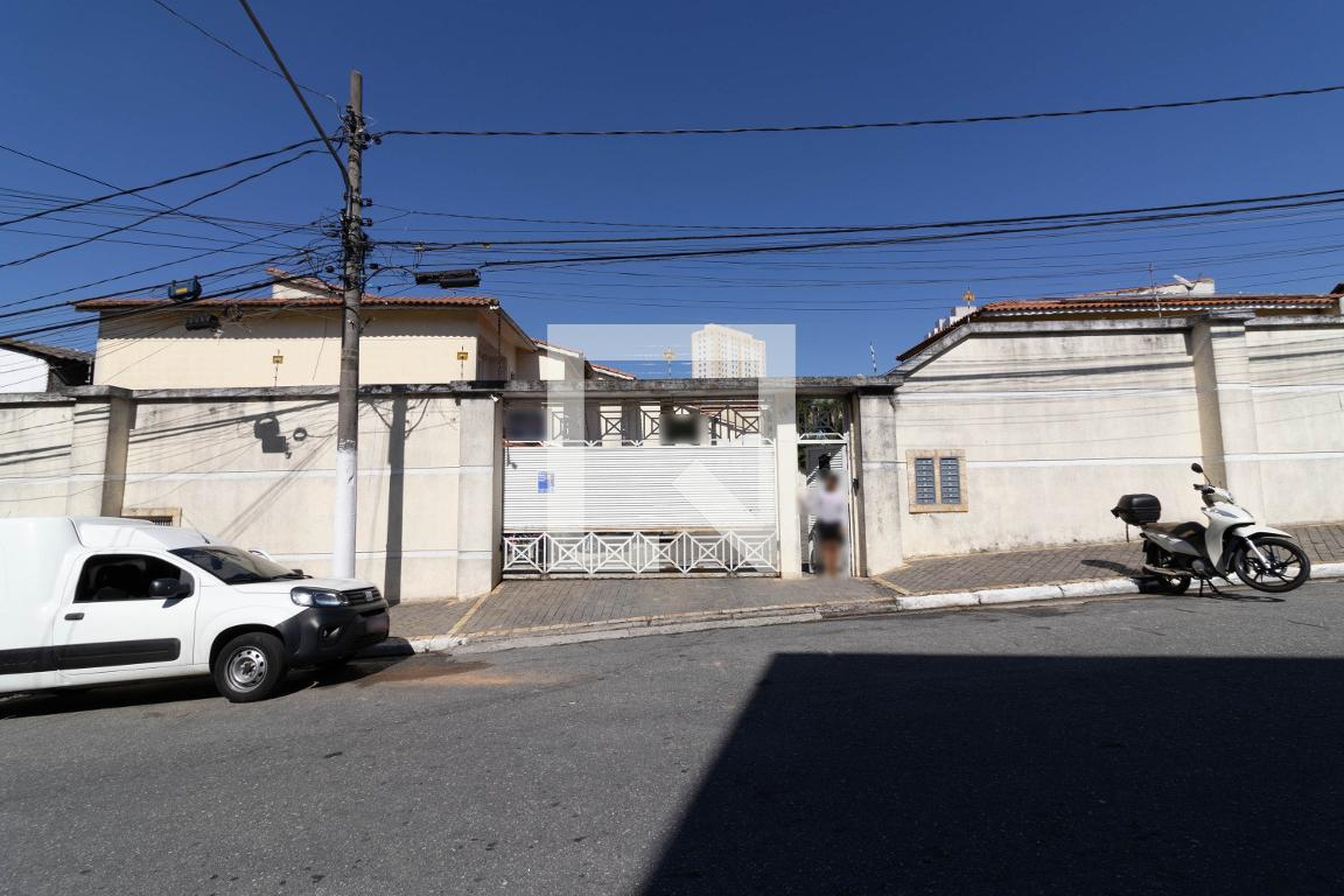 Fachada Condomínio em Avenida Antônio Diogo, 764