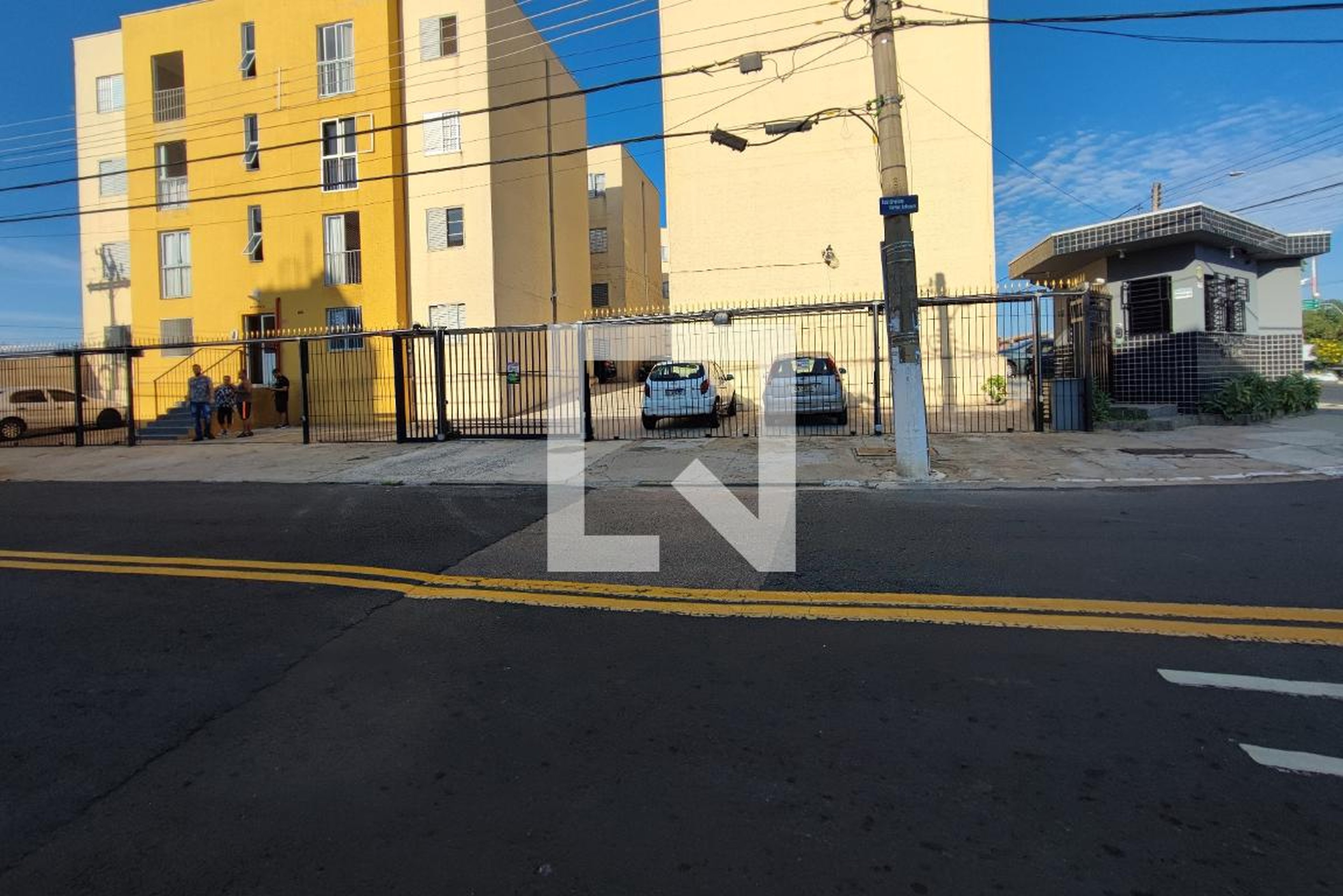 Fachada do Condomínio Condomínio em Rua Odilon Trefíglio, 20